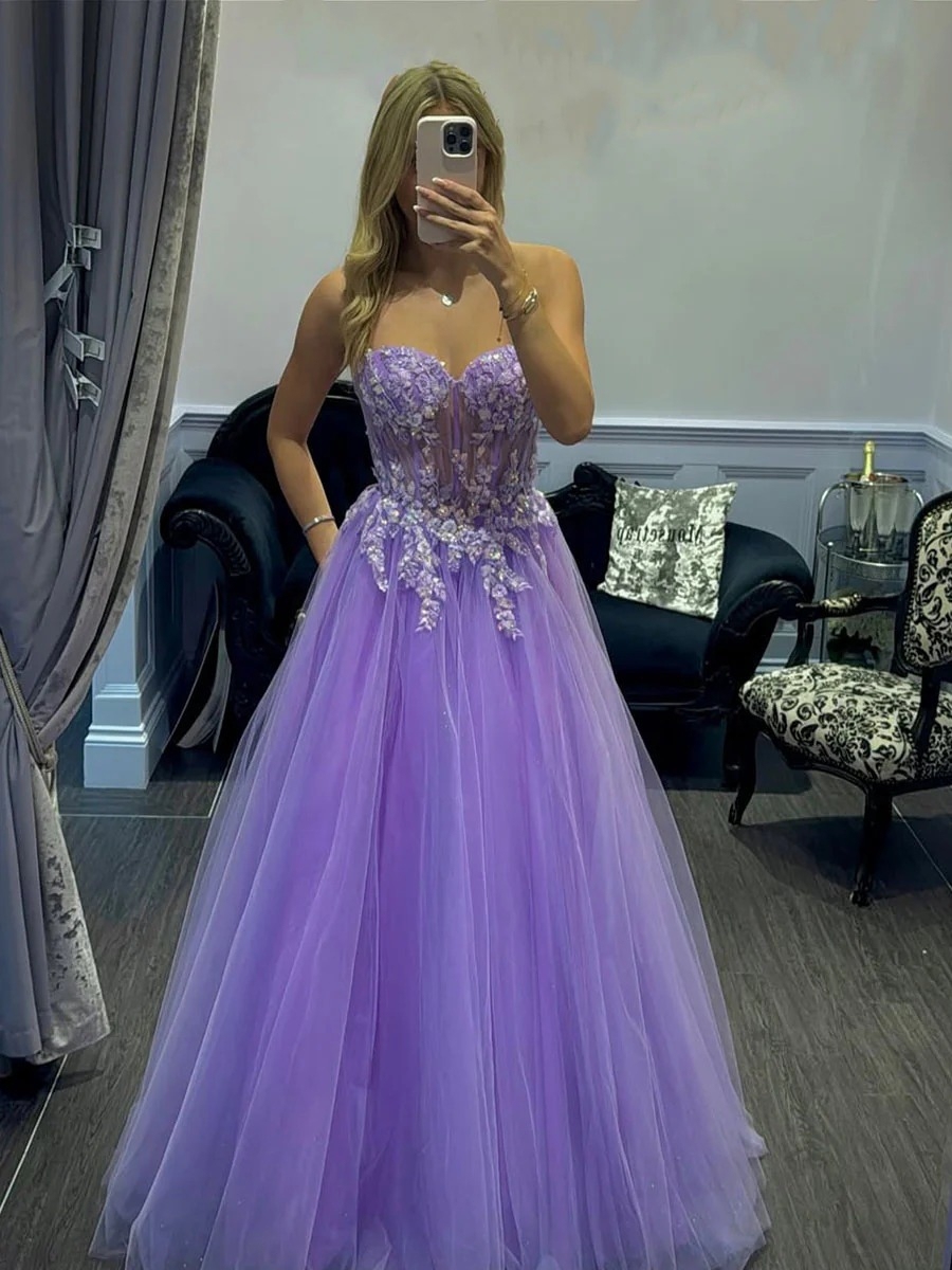 Tulle Lace Embroideried Sweetheart Prom Dresses 
