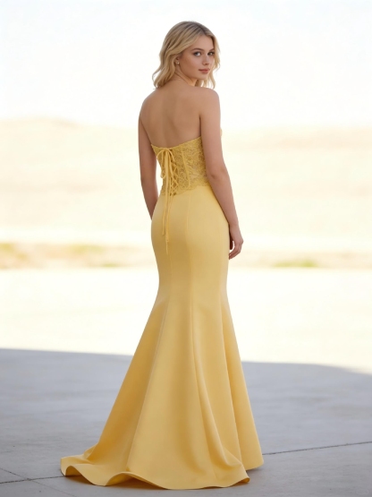 Elegant Strapless Satin Prom Dresses with Lace Applique