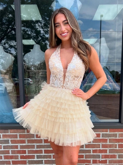 Tulle V Neck A Line Homecoming Dresses with Applique