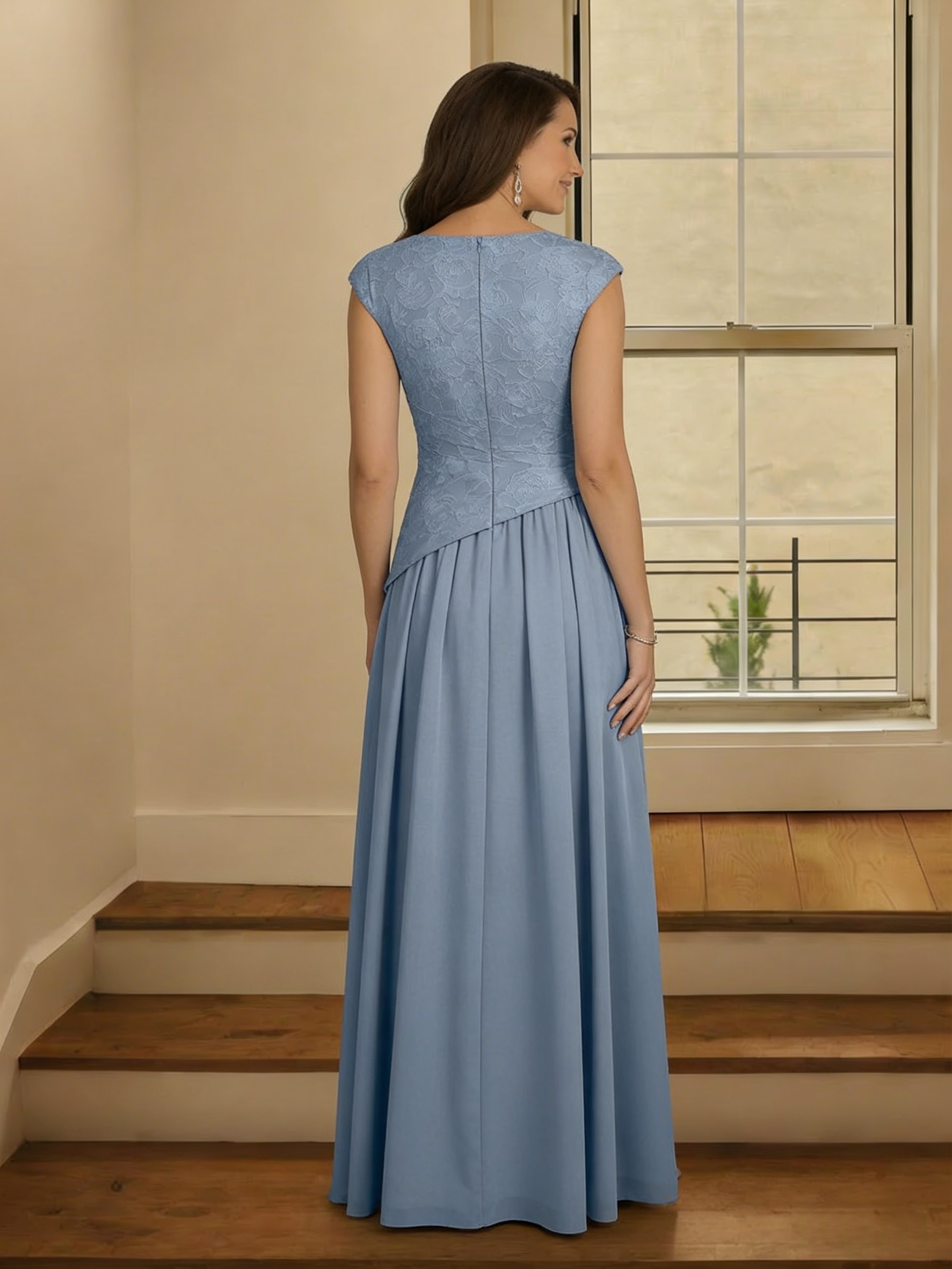 Satin Crew Neck Mother of the Bride Dresses with Slit Side