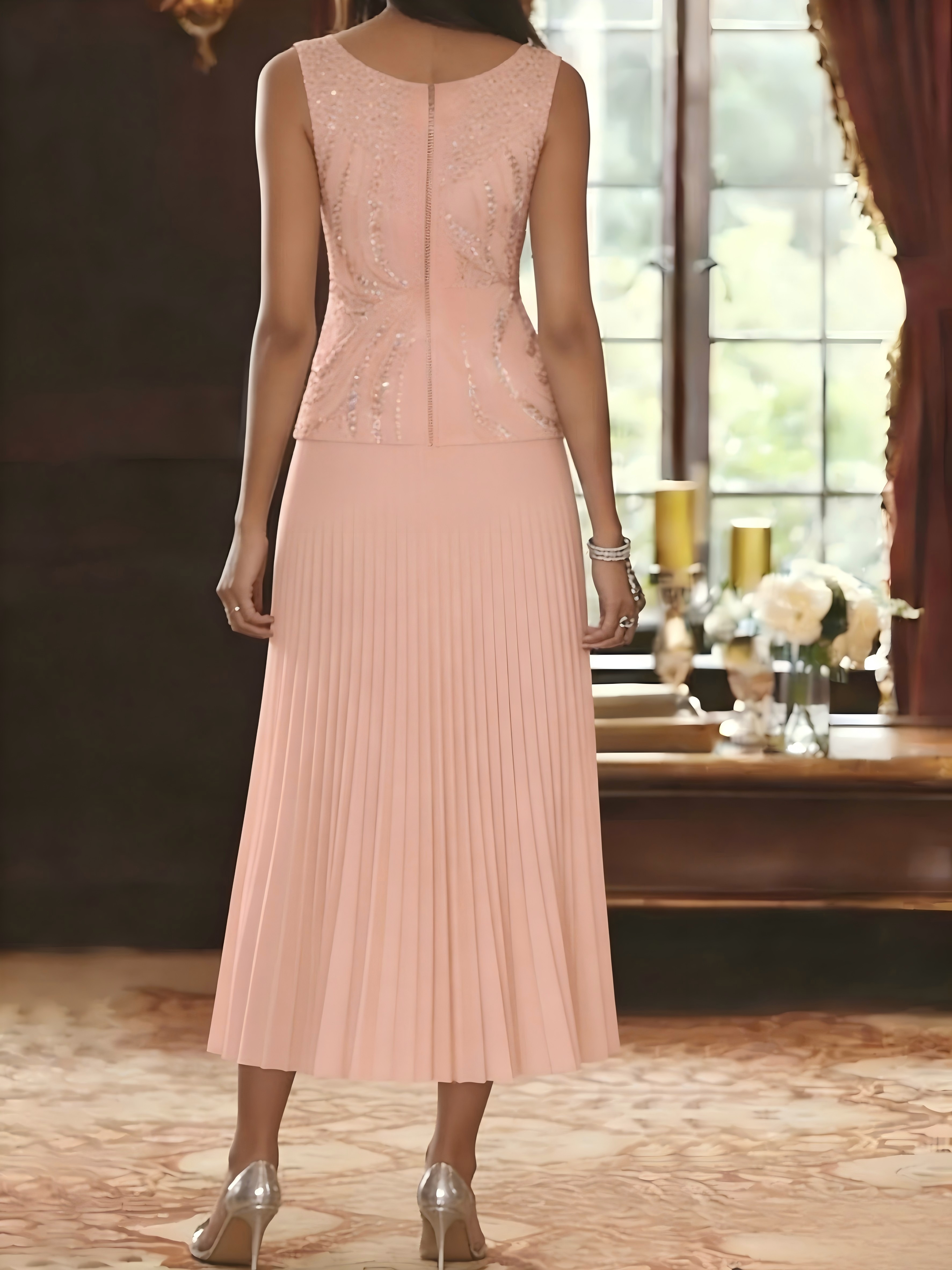 Suitcase Round Neck Sequin Chiffon Pleated Mother of the Bride Dresses