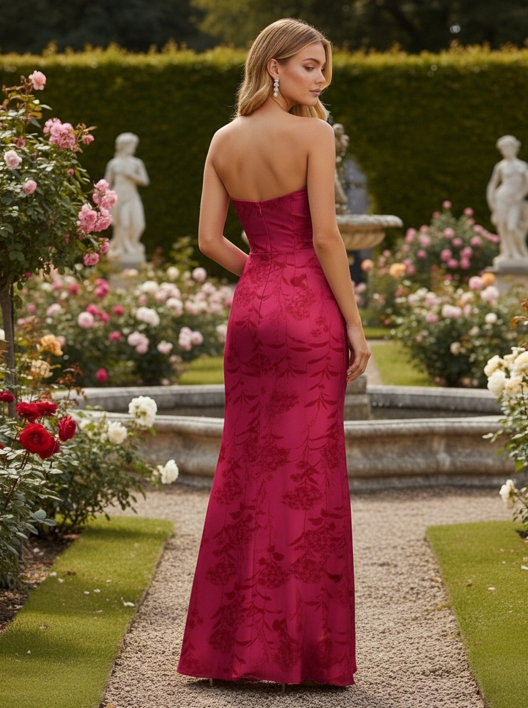 Satin Square Neck Strapless Bridesmaid Dresses with Slit