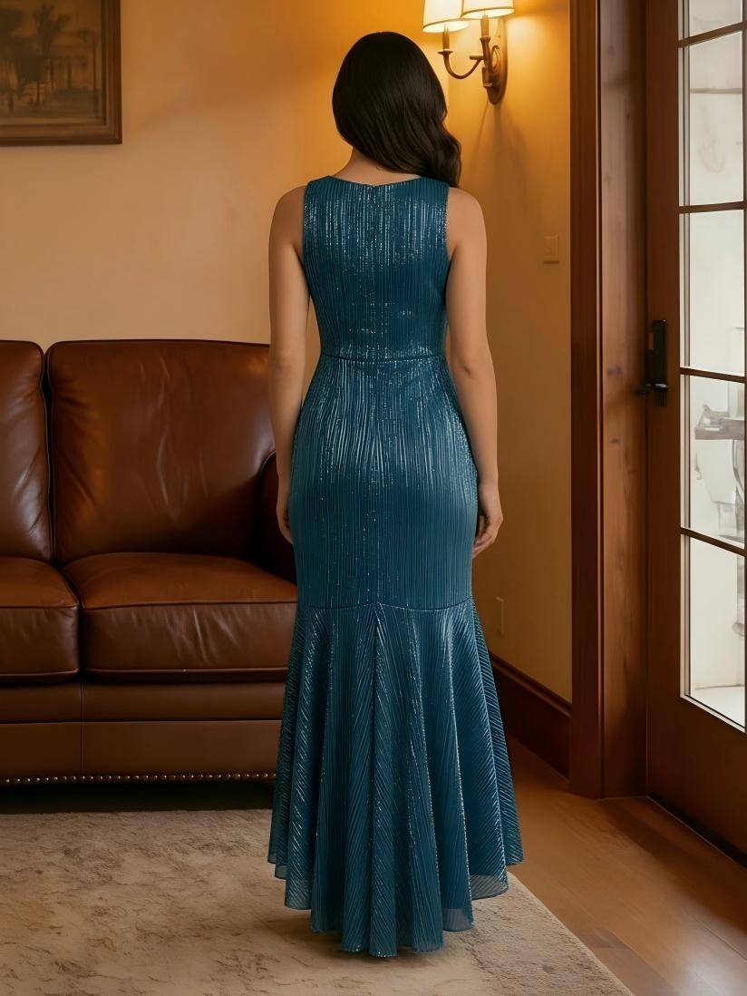 Mermaid Glitter Tulle Sleeveless Scoop Neck Floor Length Ruffles Mother of the Bride Dresses