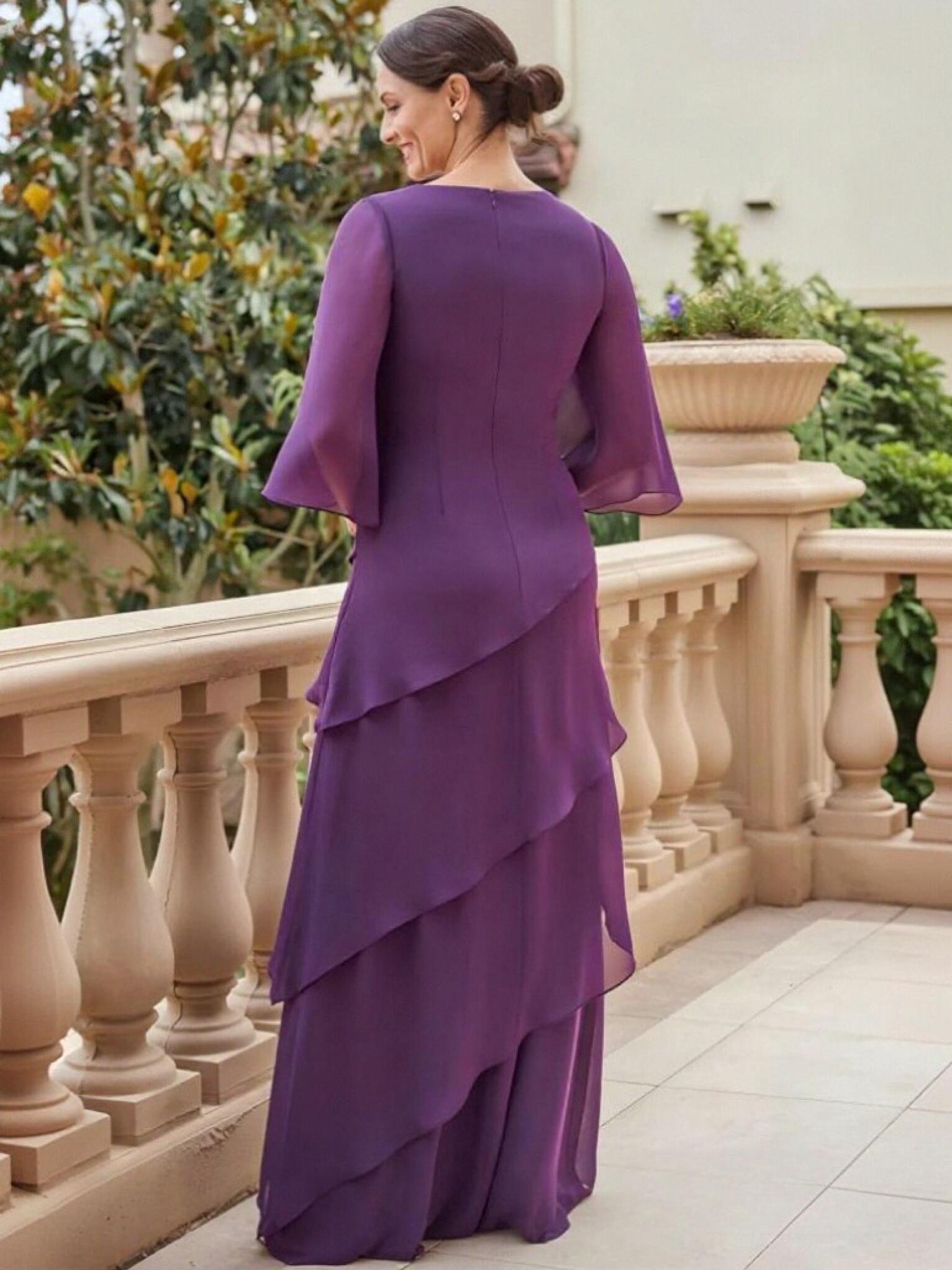 A Line V Neck Chiffon Tiered Mother of the Bride Dresses