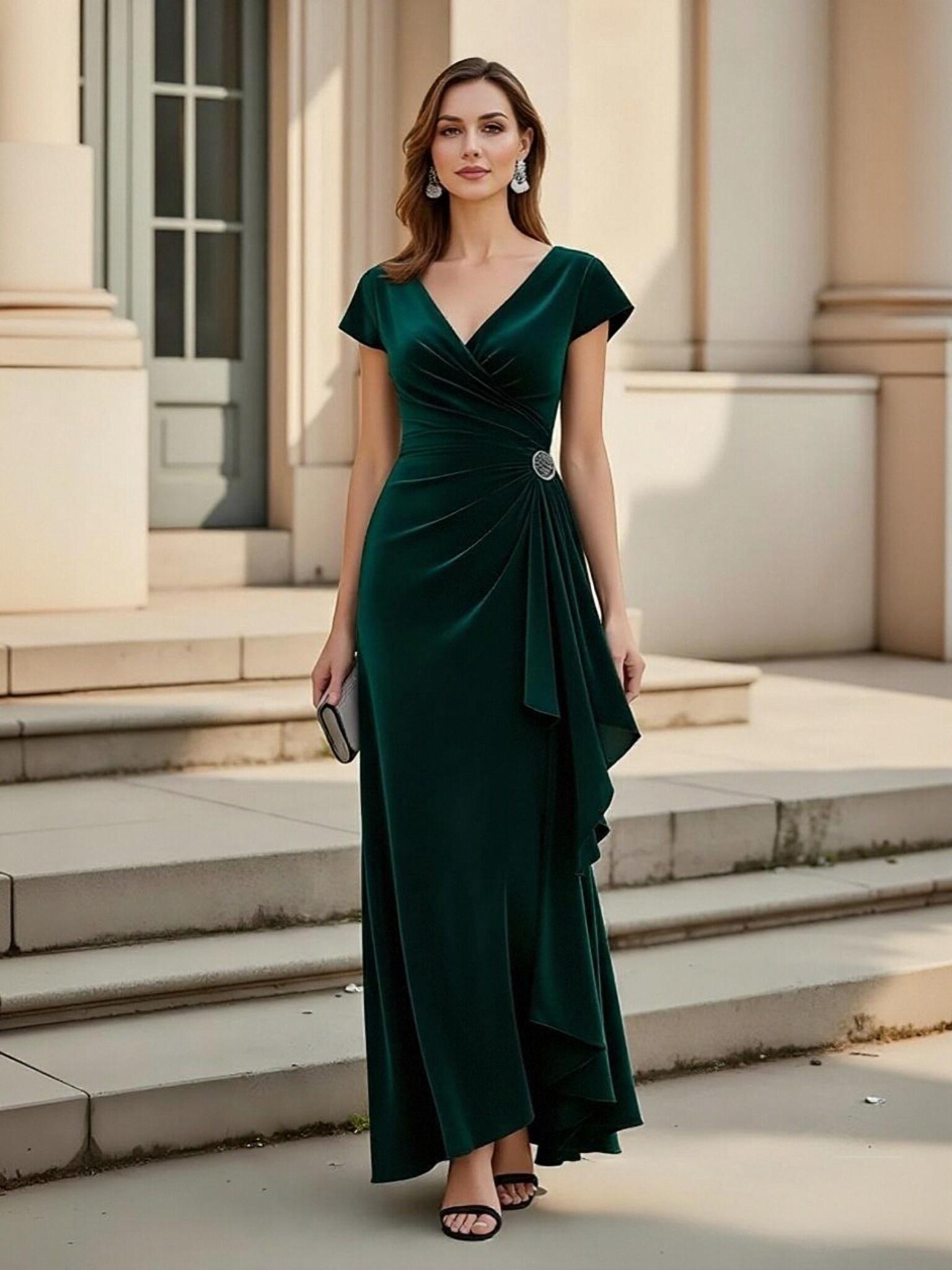 V Neck Velvet Short Sleeves Mother of the Bride Dresses