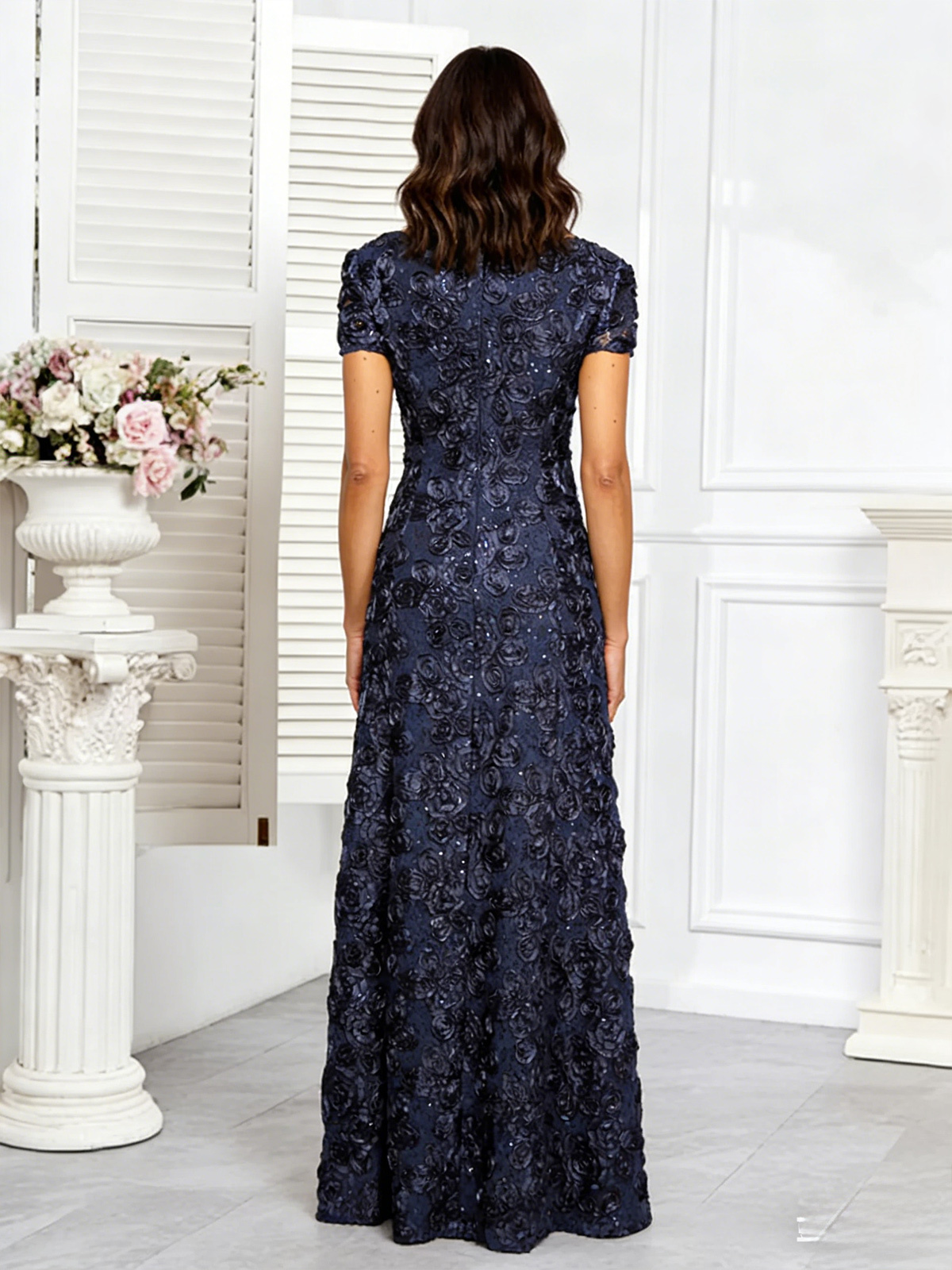 Scoop Neck Short Sleeves Appliques Mother of the Bride Dresses