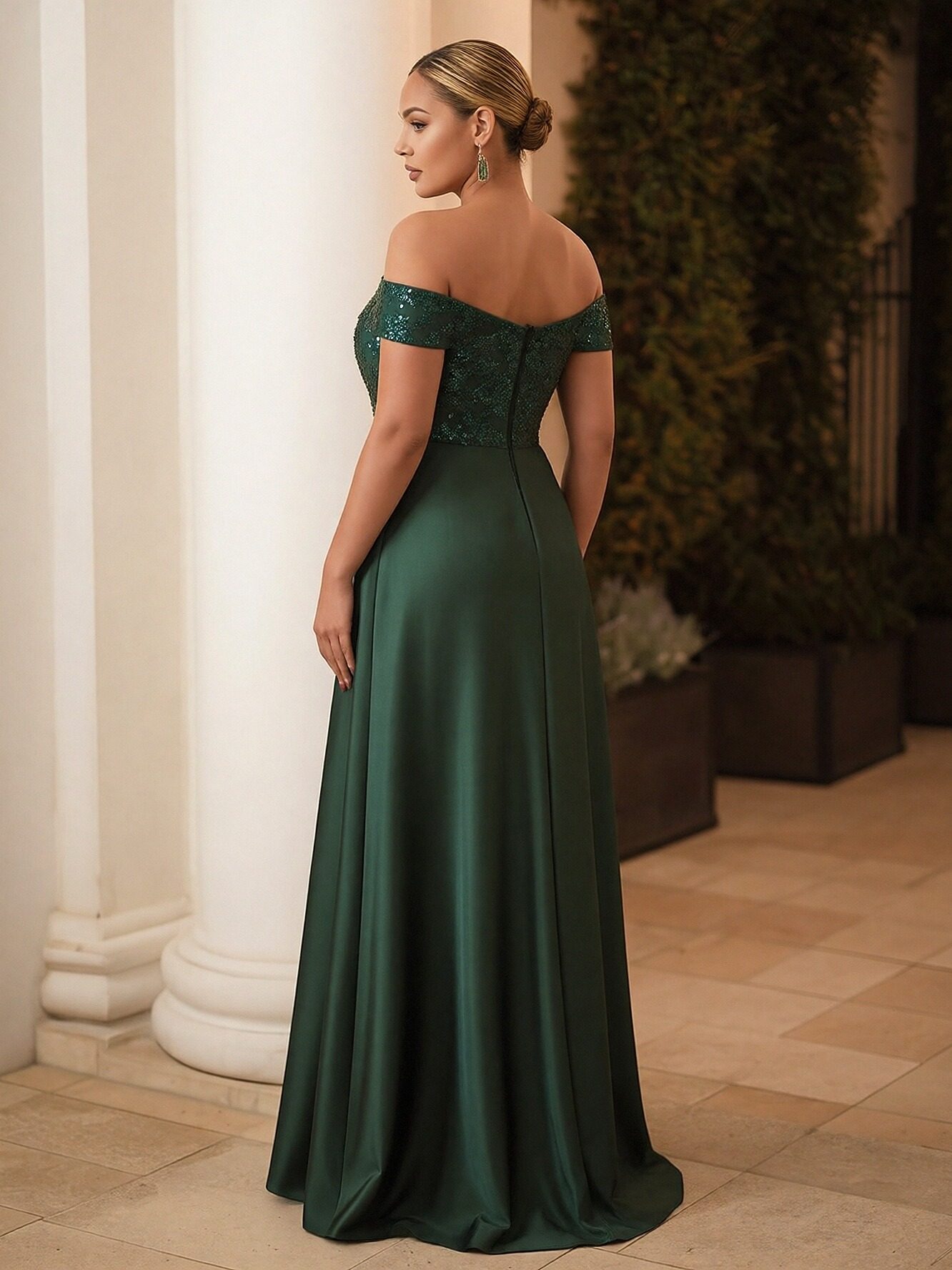 Off Shoulder Appliques Satin Mother of the Bride Dresses