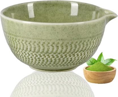 Japanese Style Matcha Bowl, 500 ml/18 oz Ceramic Matcha Bowl with Spout Japanese Ceremonial Matcha Chawan Mixing Bowl for Matcha Powder/Salad/Matcha Tea Ceremony (Green)