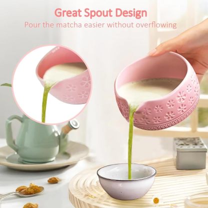 Japanese Style Matcha Bowl, 500 ml/18 oz Ceramic Matcha Bowl with Spout Japanese Ceremonial Matcha Chawan Mixing Bowl for Matcha Powder/Salad/Matcha Tea Ceremony (Green)