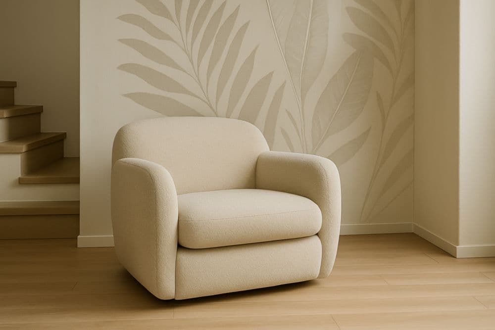 Poltrona imbottita in tessuto crema dimensioni 90x80x75 cm-Baronilta