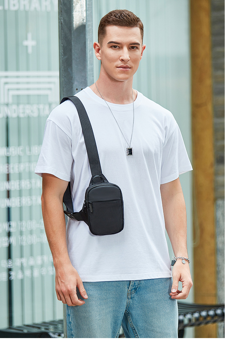 🎒 The Crossbody Built for the Way You Move.