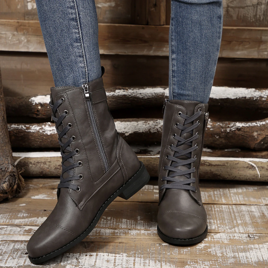 Fleece-Lined Lace-Up Combat Boots: Stylish Zip & Buckle Details for Cozy Everyday Edge
