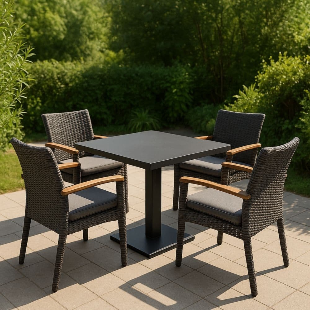 Set tavolo da esterno quadrato in alluminio e sedie in rattan sintetico grigio 90x90x75 cm-Renolivro