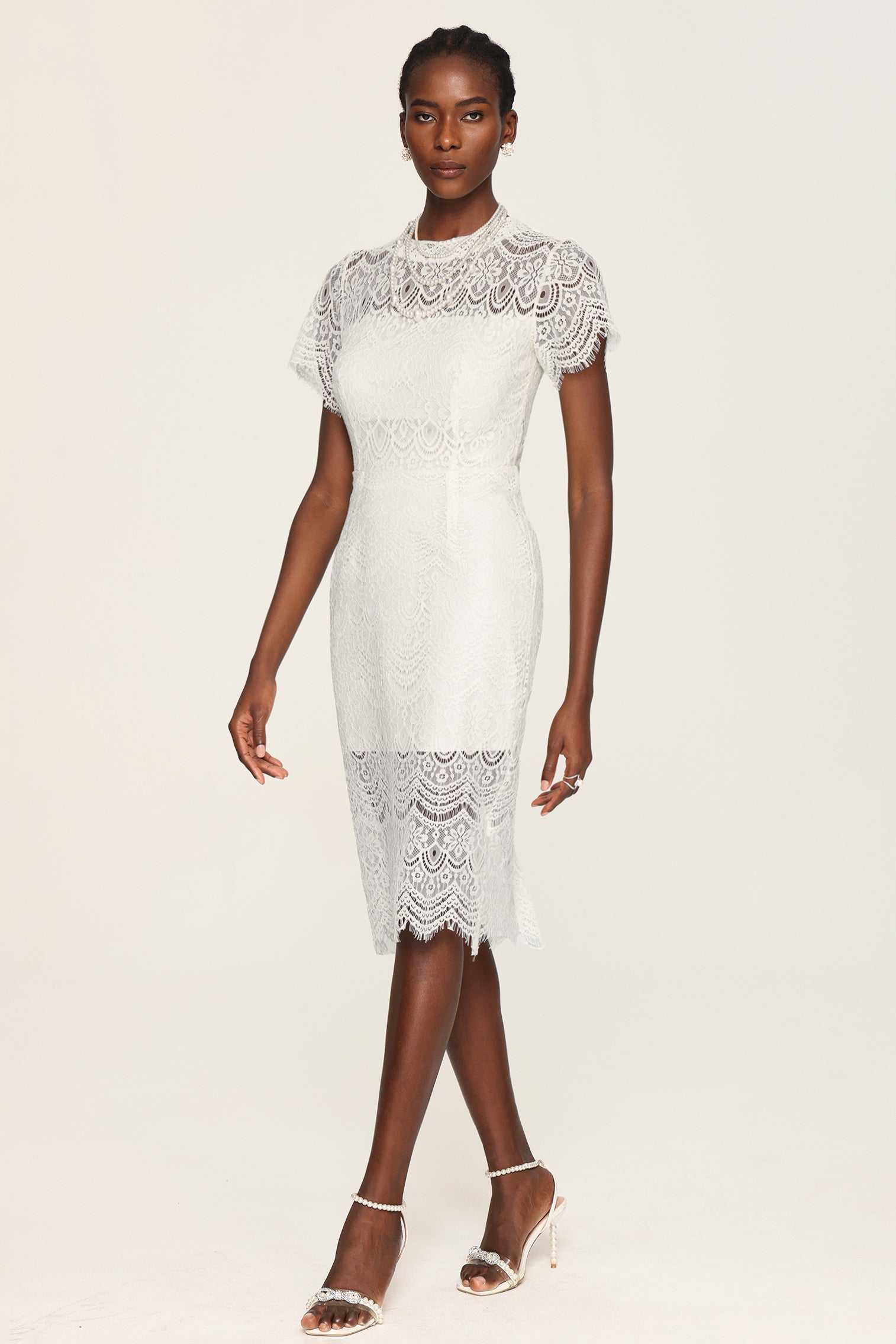 Mignon Round Neck Short Sleeves Lace Midi Dress