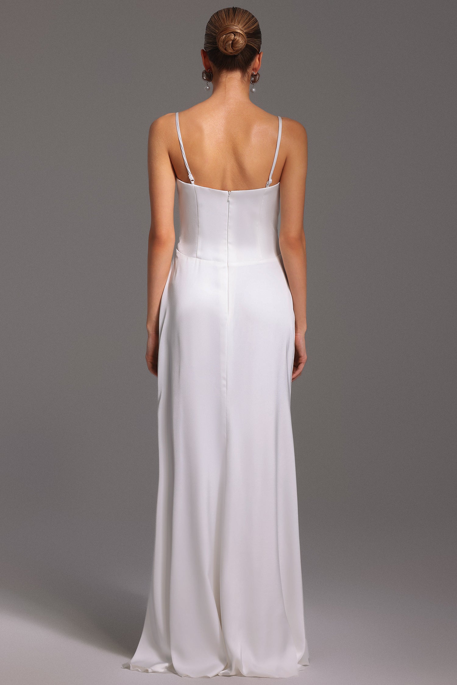 Yvonne Sleeveless V-Neck Flowers Flounce Maxi Dress