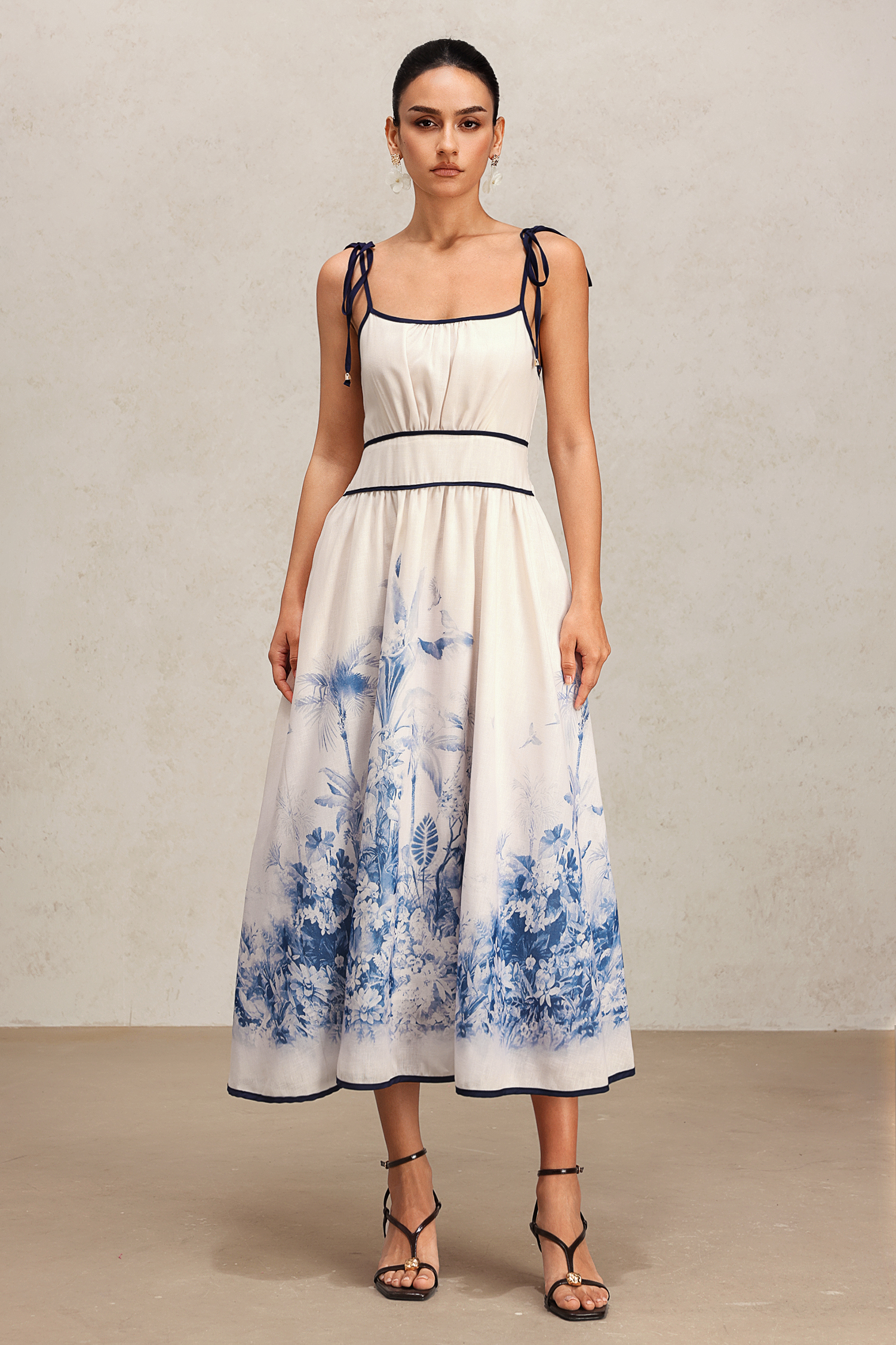 Kasuni Halter Floral Printed Maxi Dress