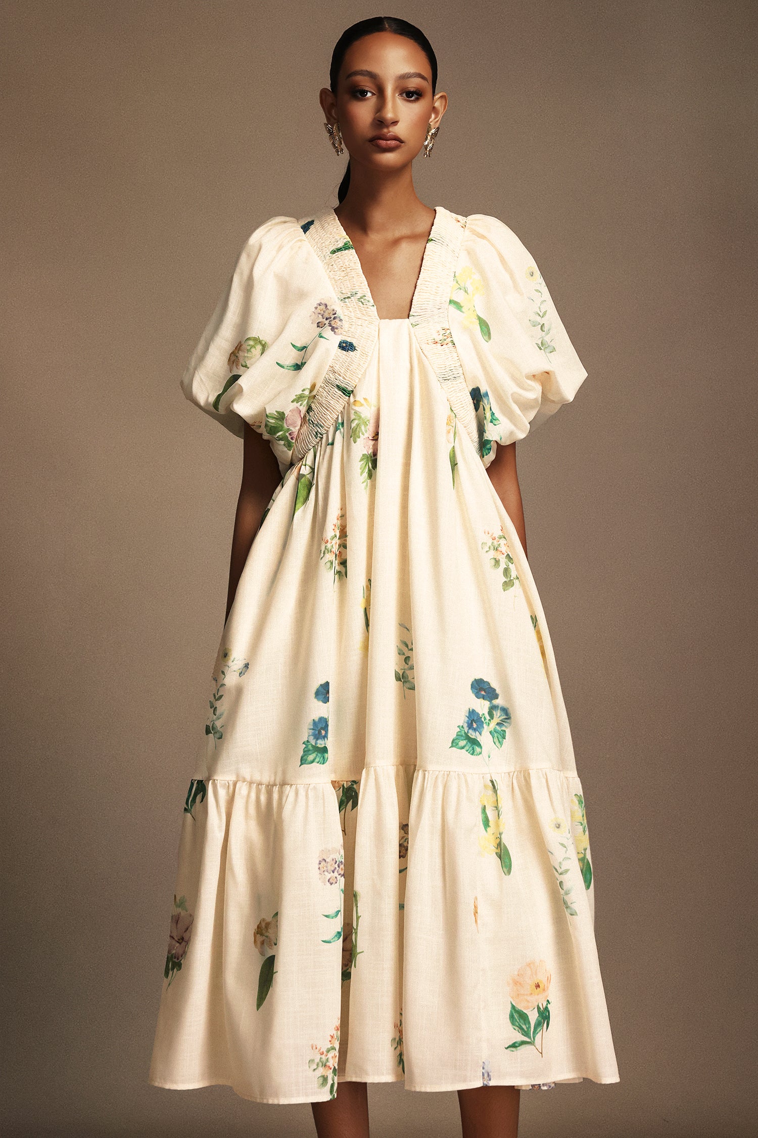 Merrit Short Sleeves Floral Printed Midi Dress