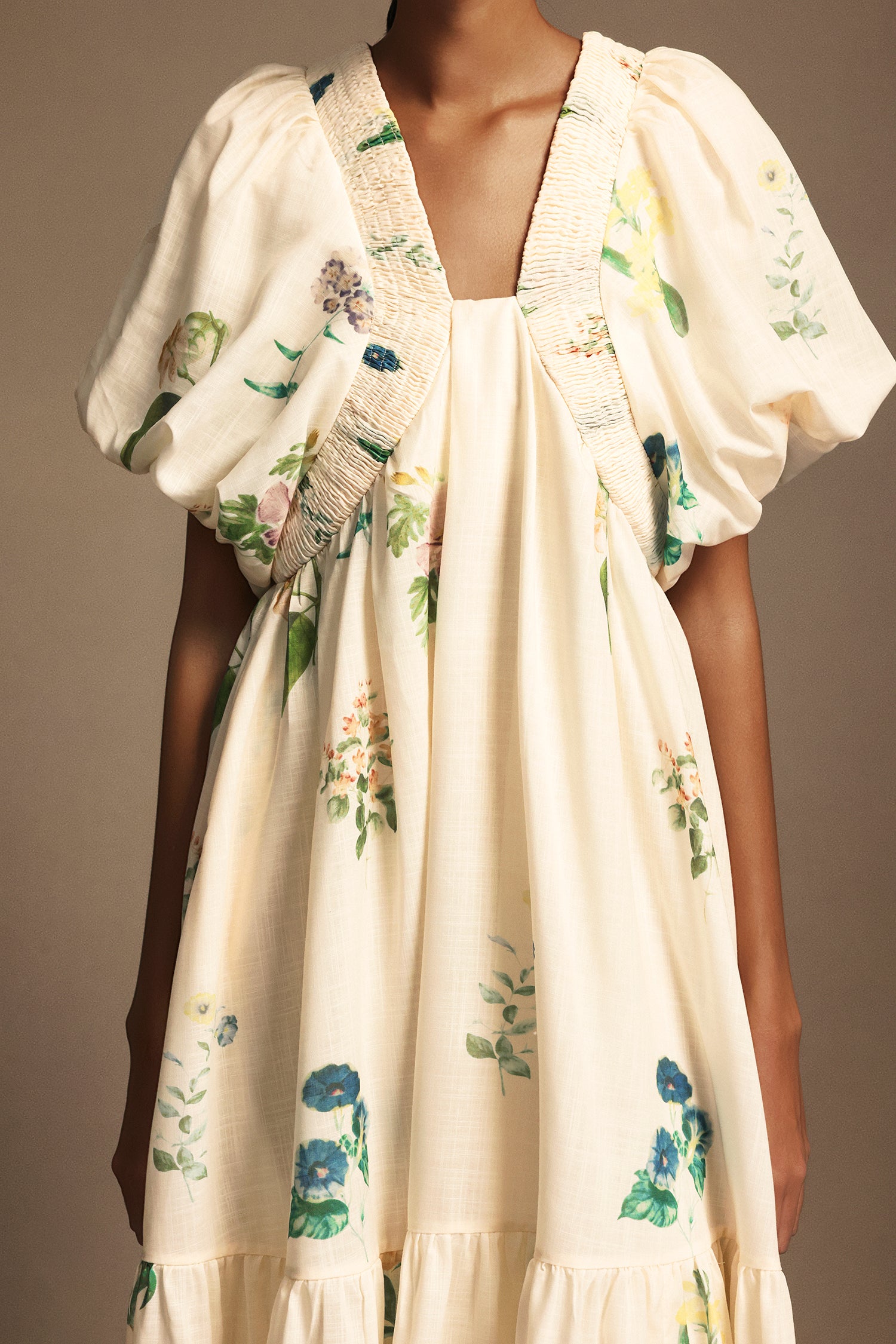 Merrit Short Sleeves Floral Printed Midi Dress