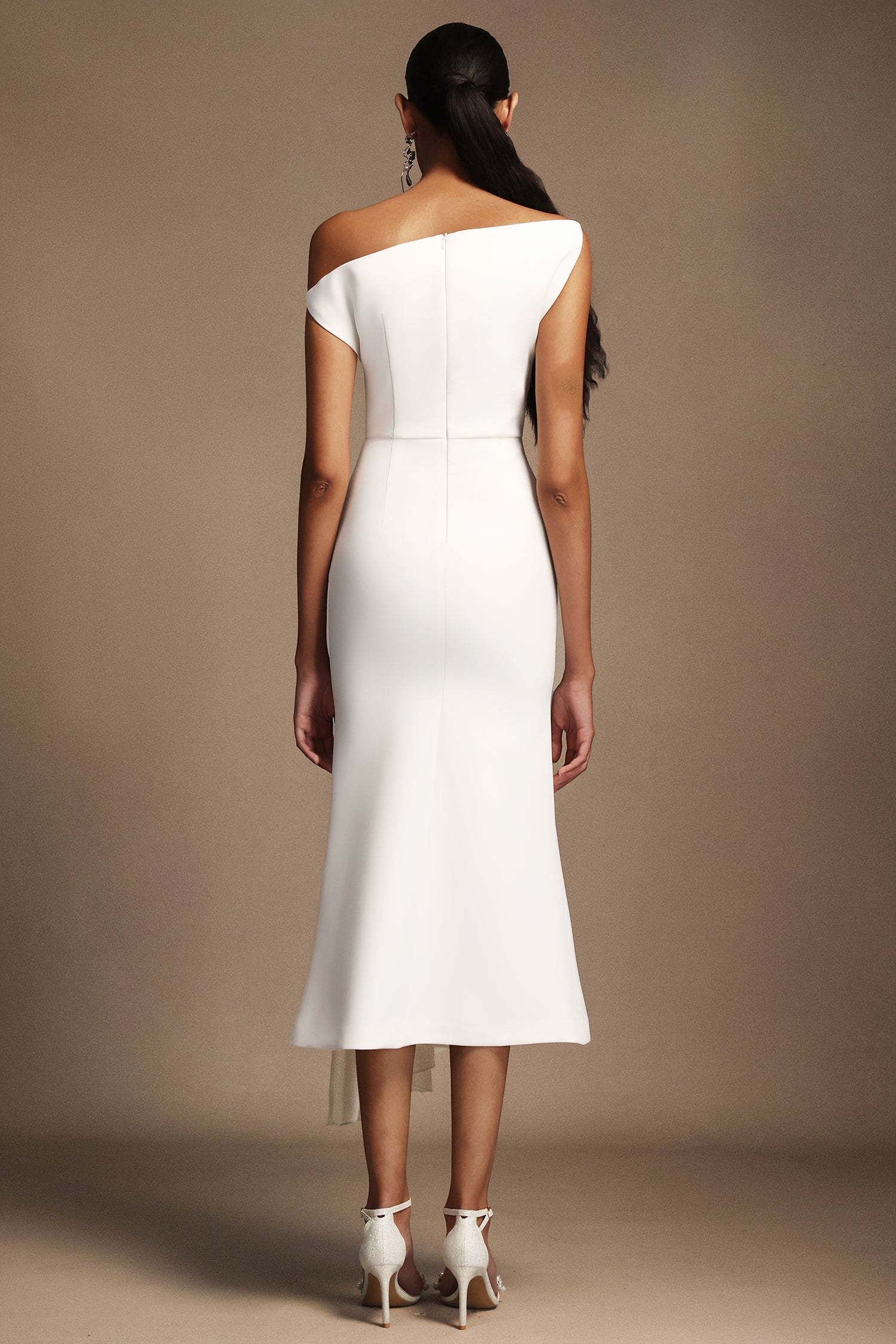 Paulina Oblique Shoulder Sleeveless Folds Midi Dress