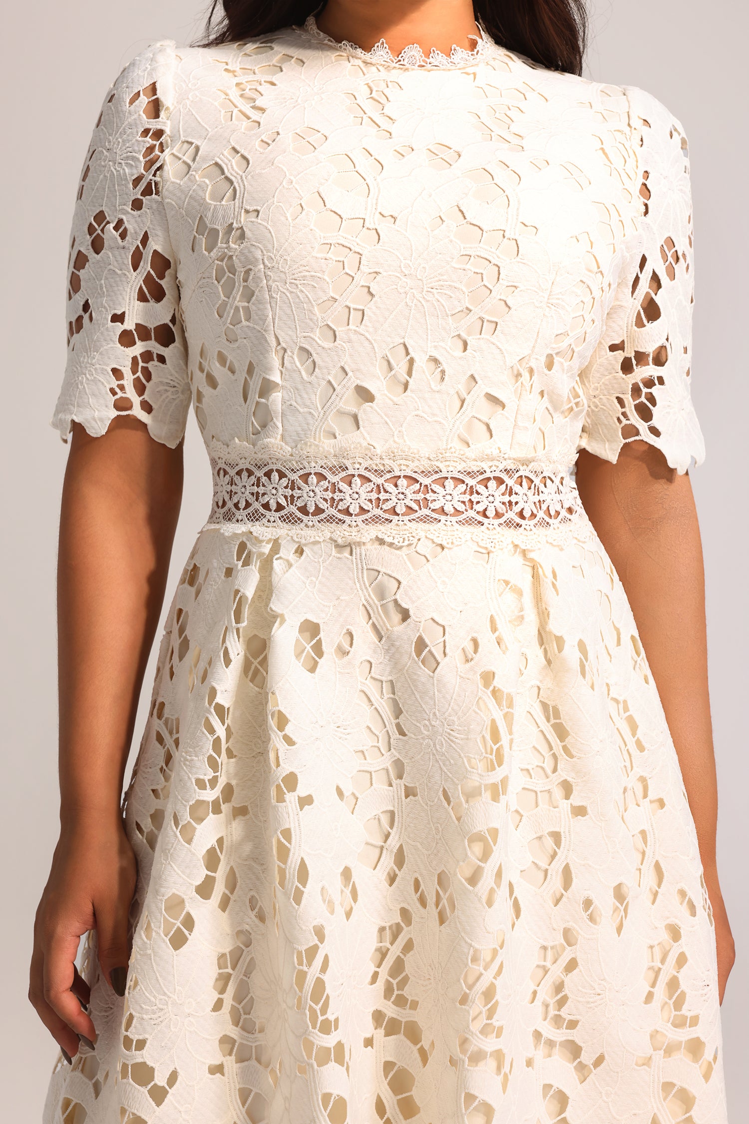 Jaca Lace Midi Dress