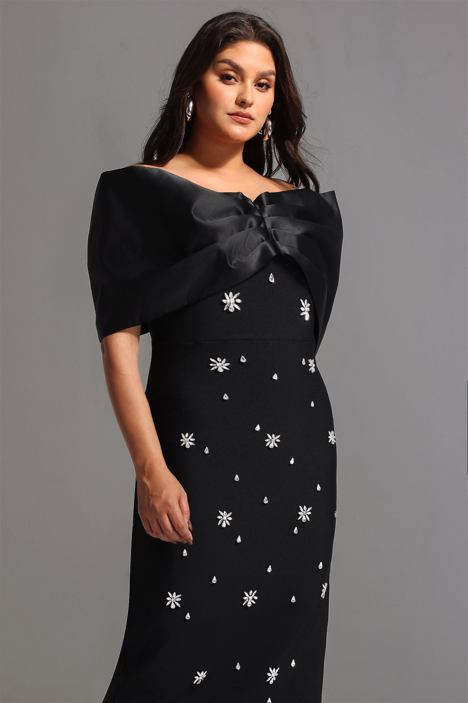 Soloma Off-the-Shoulder Diamond Maxi Dress