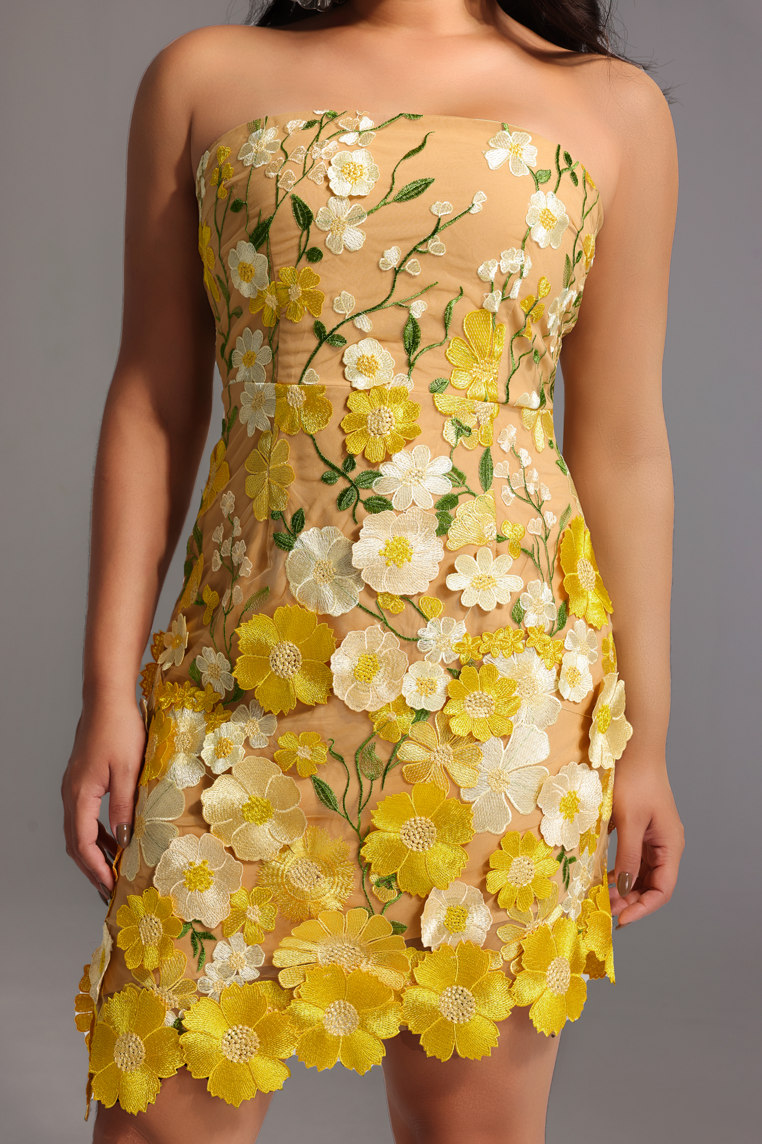 Kimmi Sleeveless Flowers Mini Dress