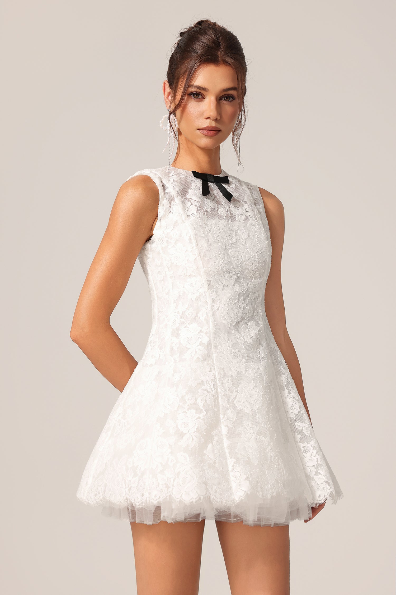 Sergio Round Neck Sleeveless Flowers Lace Bowknot Mini Dress