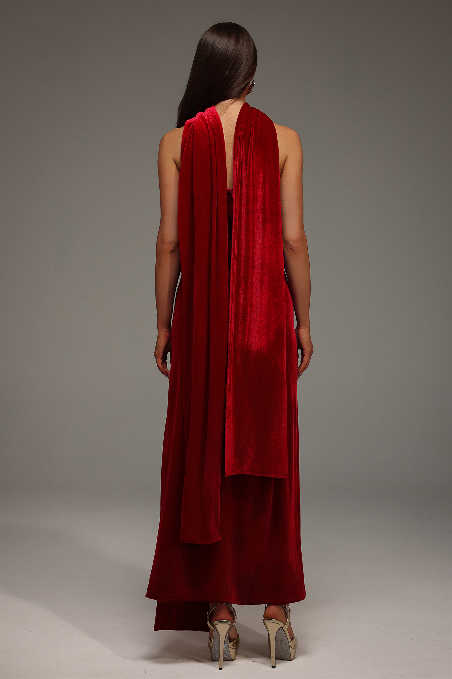 Roche Sleeveless Flowers Ribbon Slit Maxi Dress