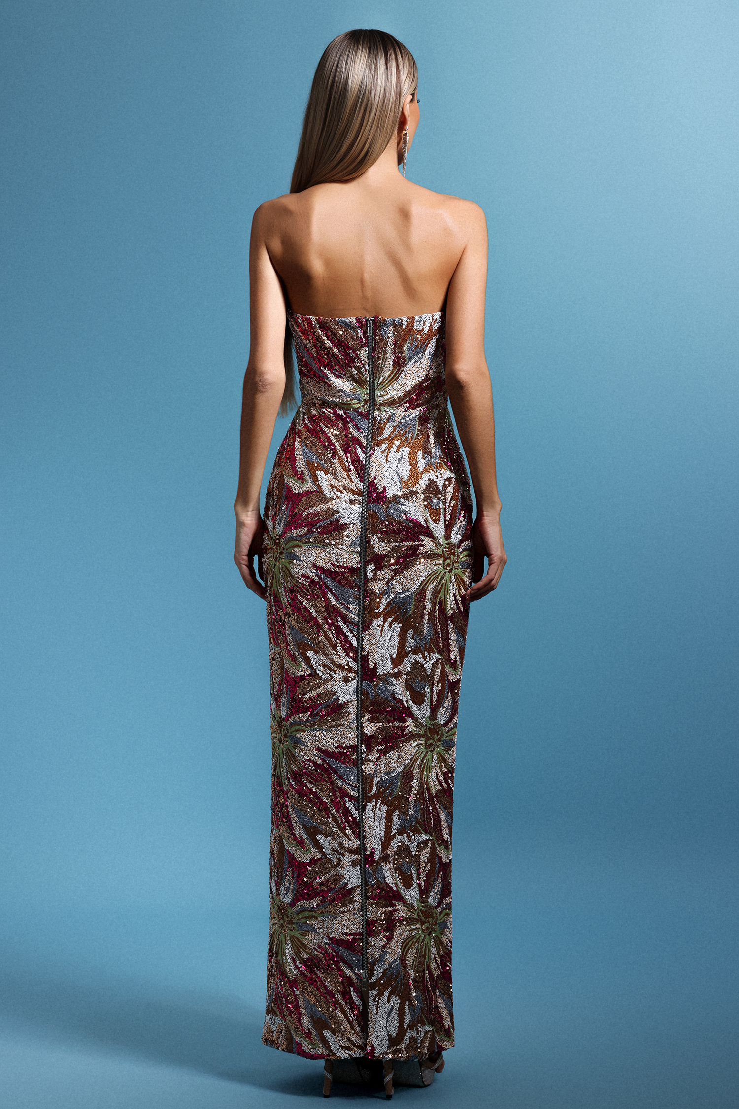 Locia Sleeveless Sequins Maxi Dress