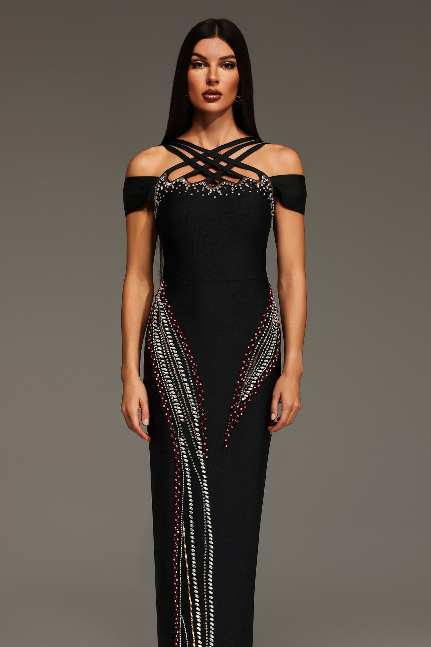 Ternan Sleeveless Diamond Hollow Out Bandage Maxi Dress