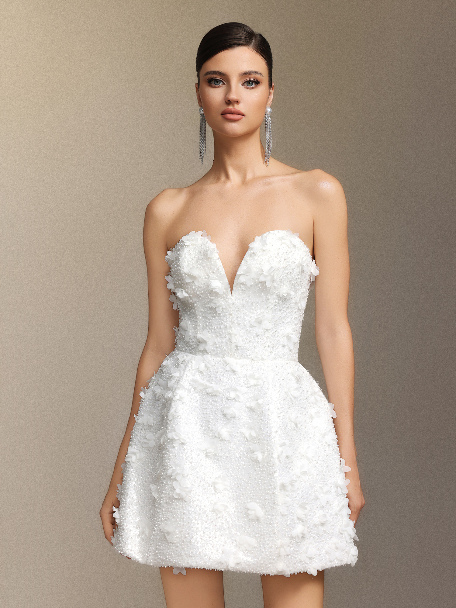 Yamaly Beaded V-neck strapless mini skirt