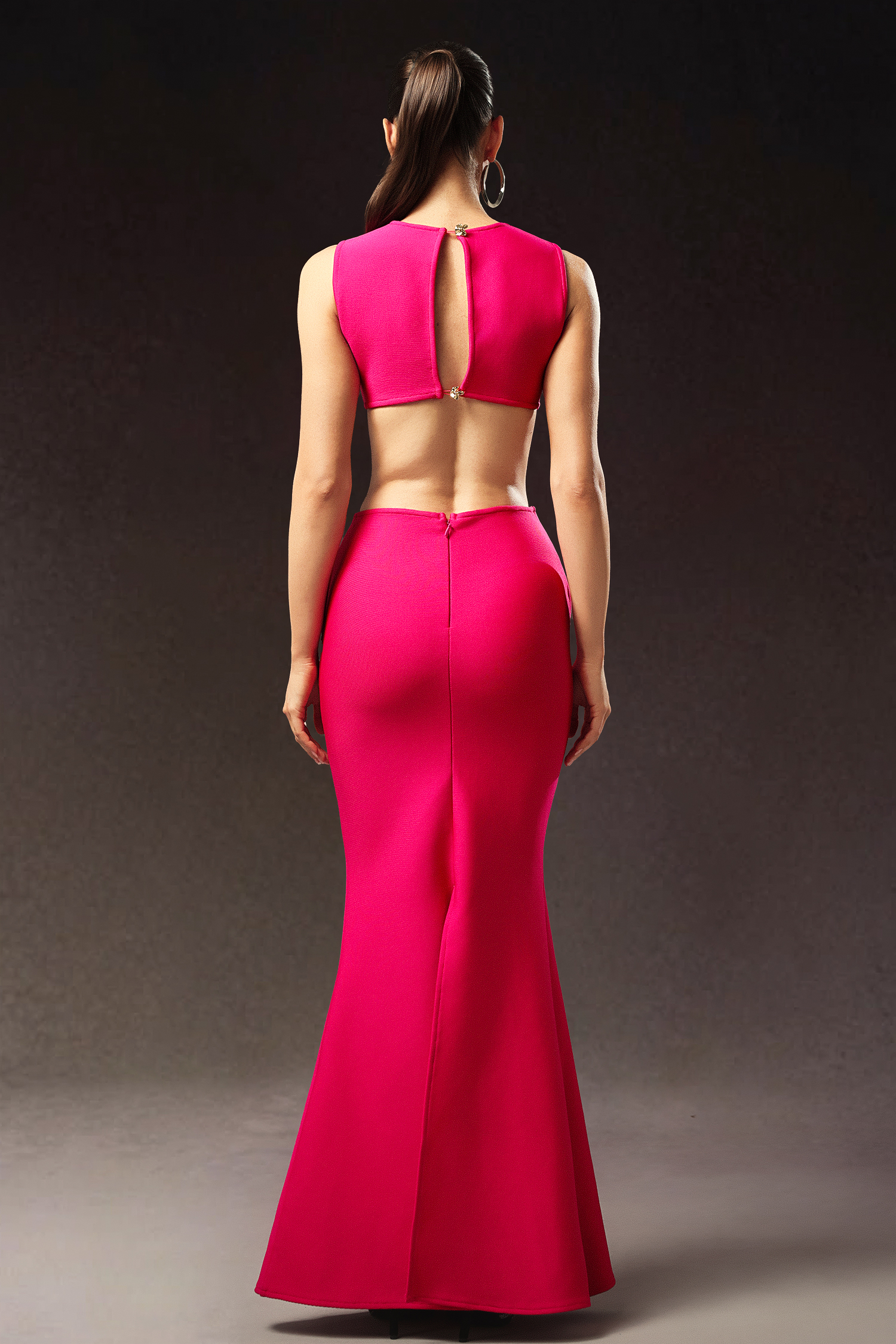 Tinnie Sleeveless Hollow Out Ribbon Bandage Maxi Dress