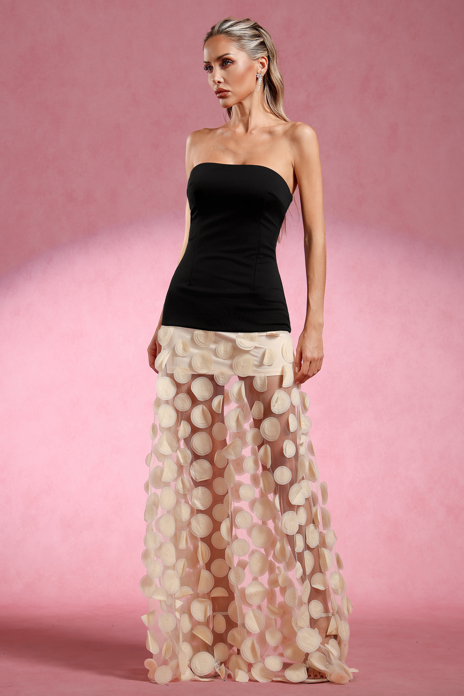 Falzer Sleeveless Netting Wafer Maxi Dress