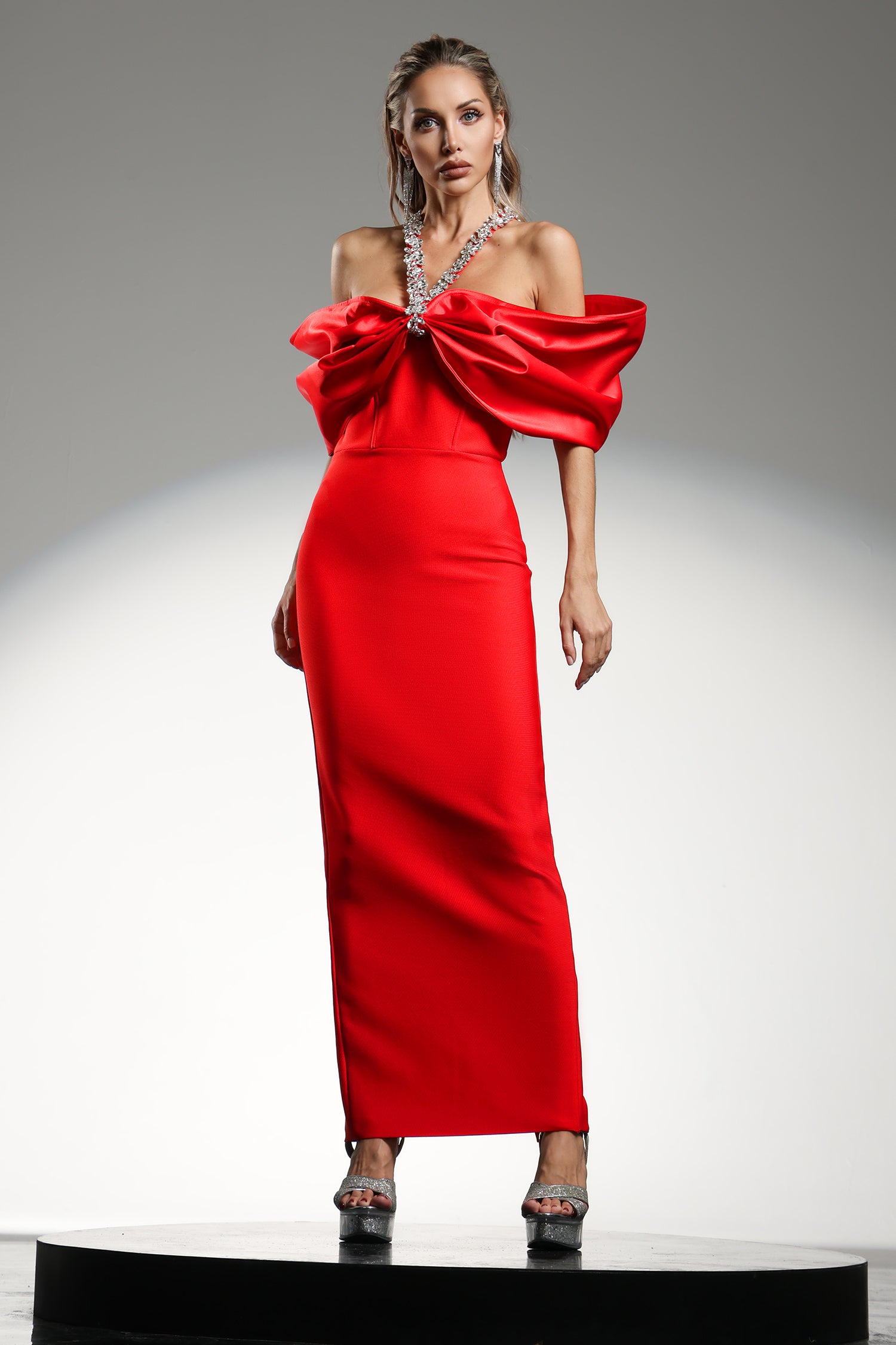 Della Halter Sleeveless Diamond Bow Bandage Red Maxi Dress