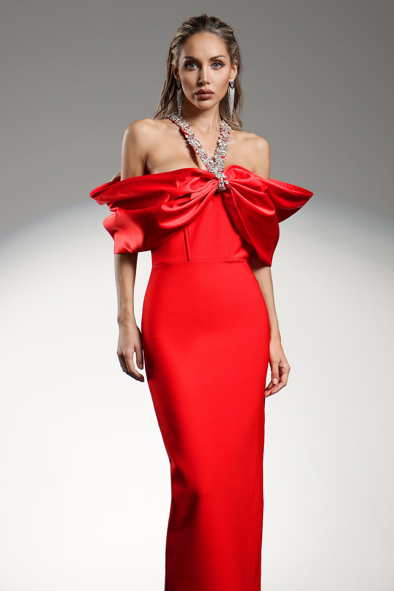 Della Halter Sleeveless Diamond Bow Bandage Red Maxi Dress