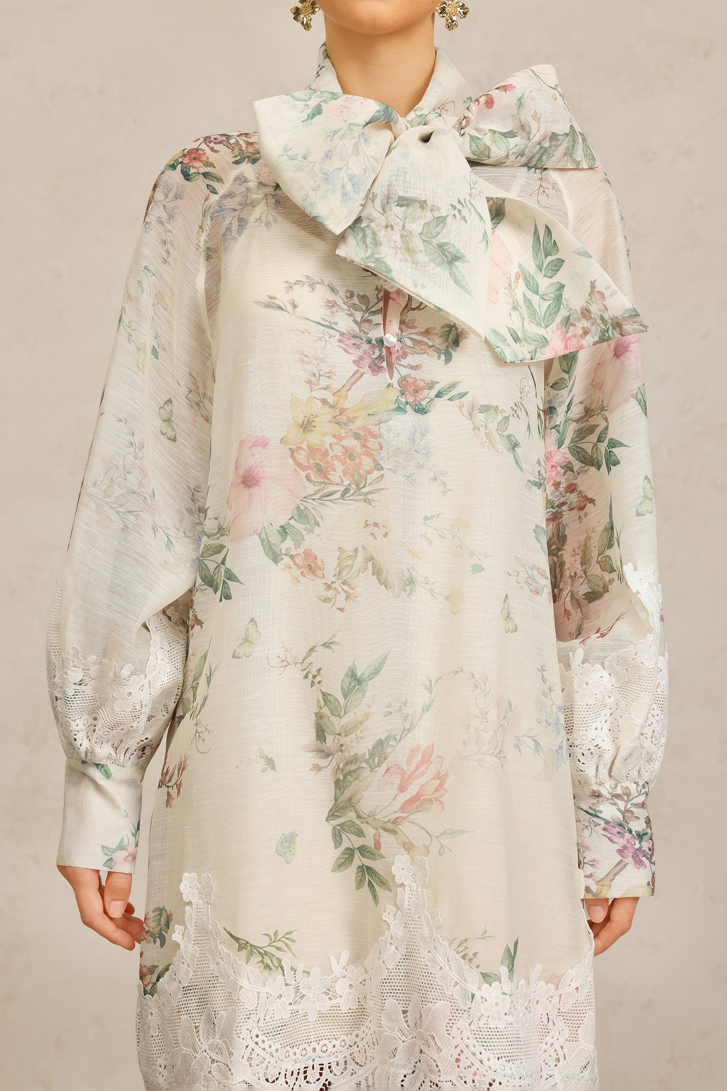 Sareka V-Neck Long Sleeves Lace Flowers Streamer Bowknot Floral Printed Mini Dress