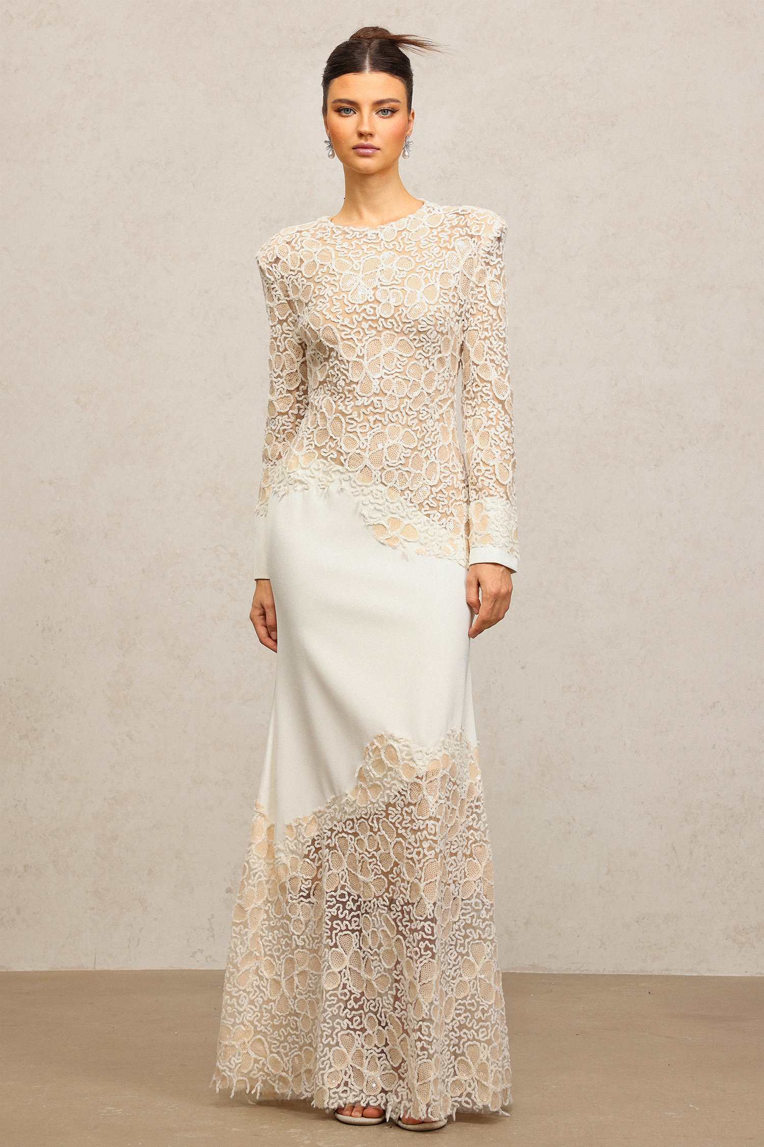 Wedasa Round Neck Long Sleeves Embroidery Lace Maxi Dress