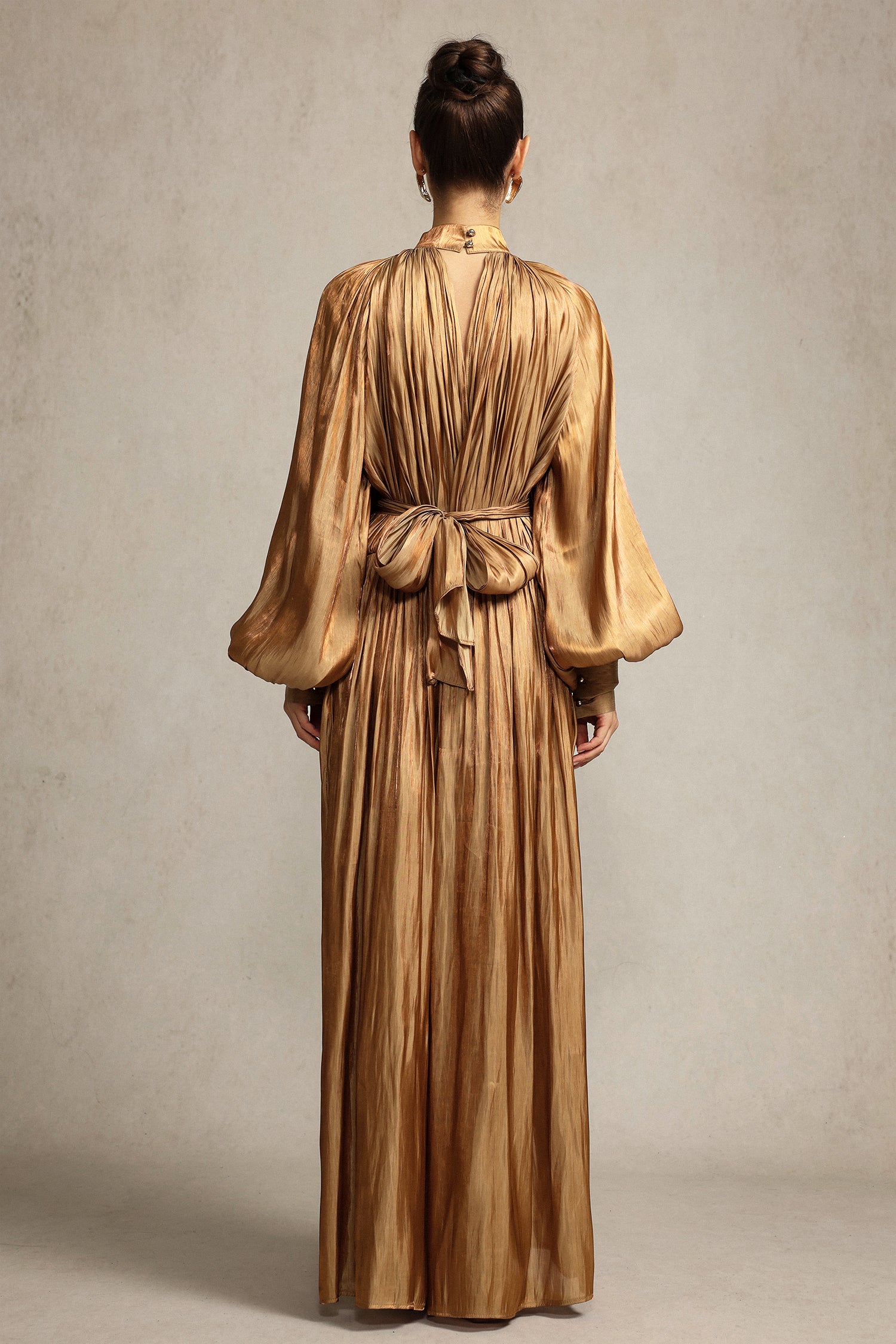 Kuhany Round Neck Folds Maxi Dress