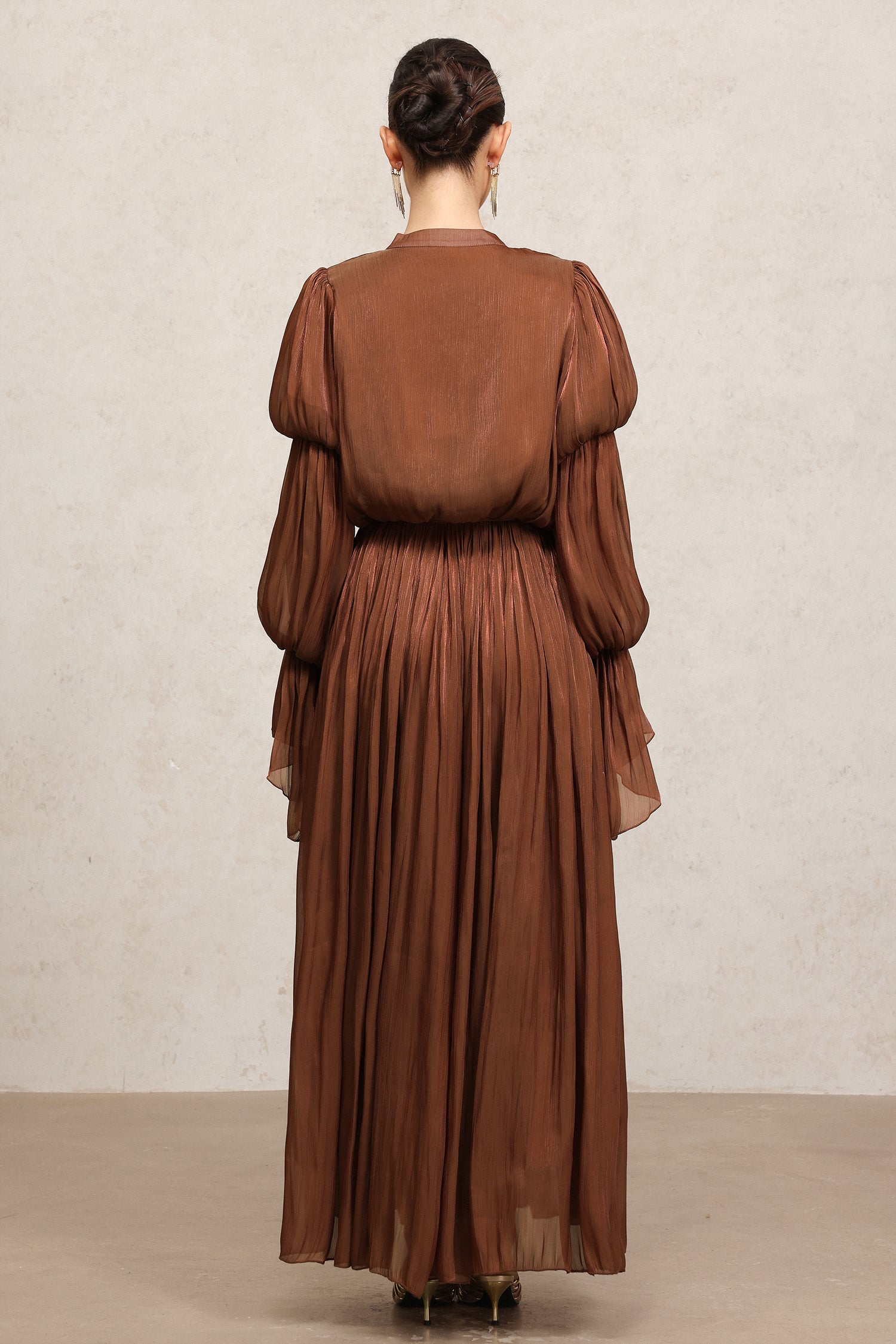 Ona Long Sleeves Folds Brown Maxi Dress