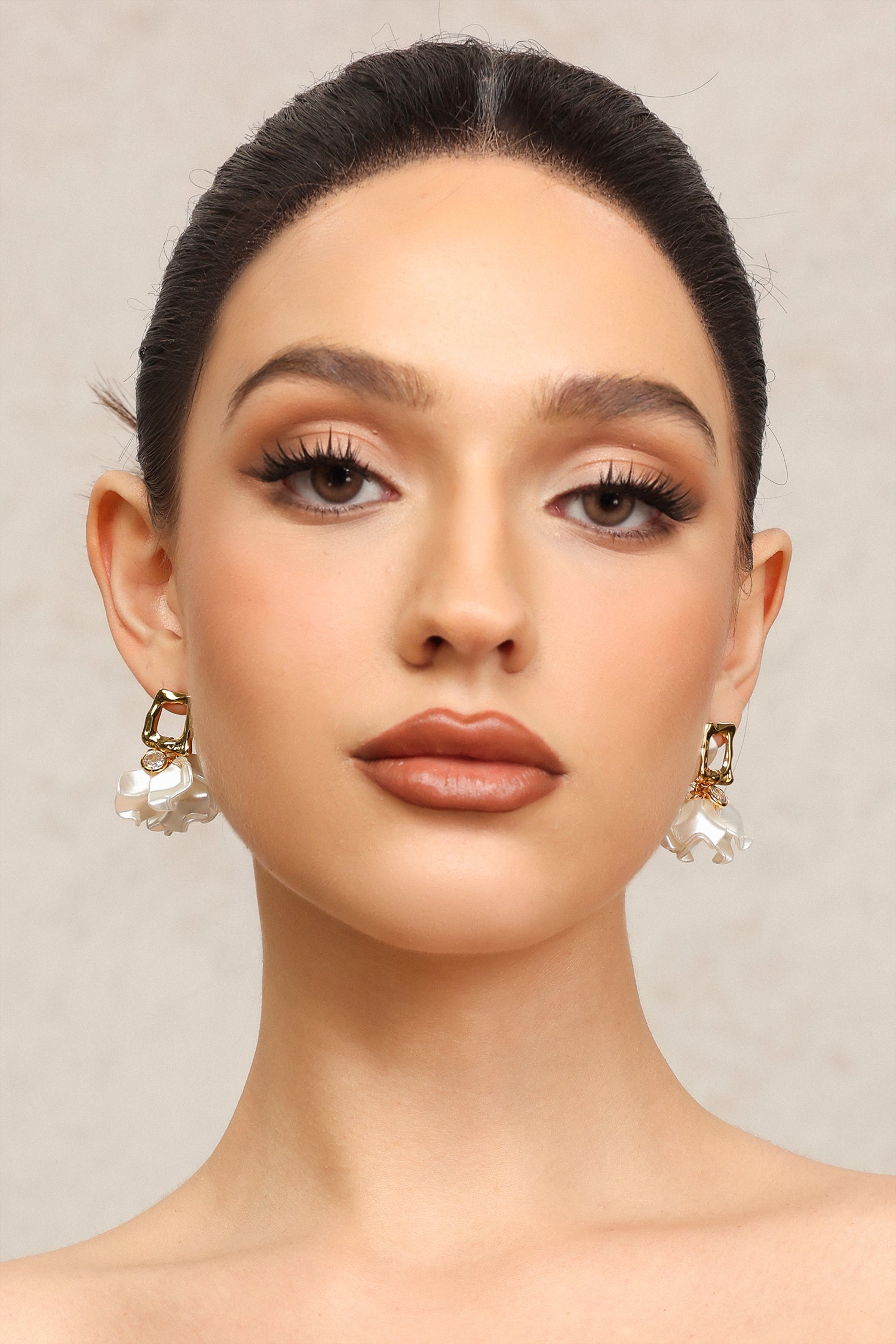 Haco Square Petal Earrings