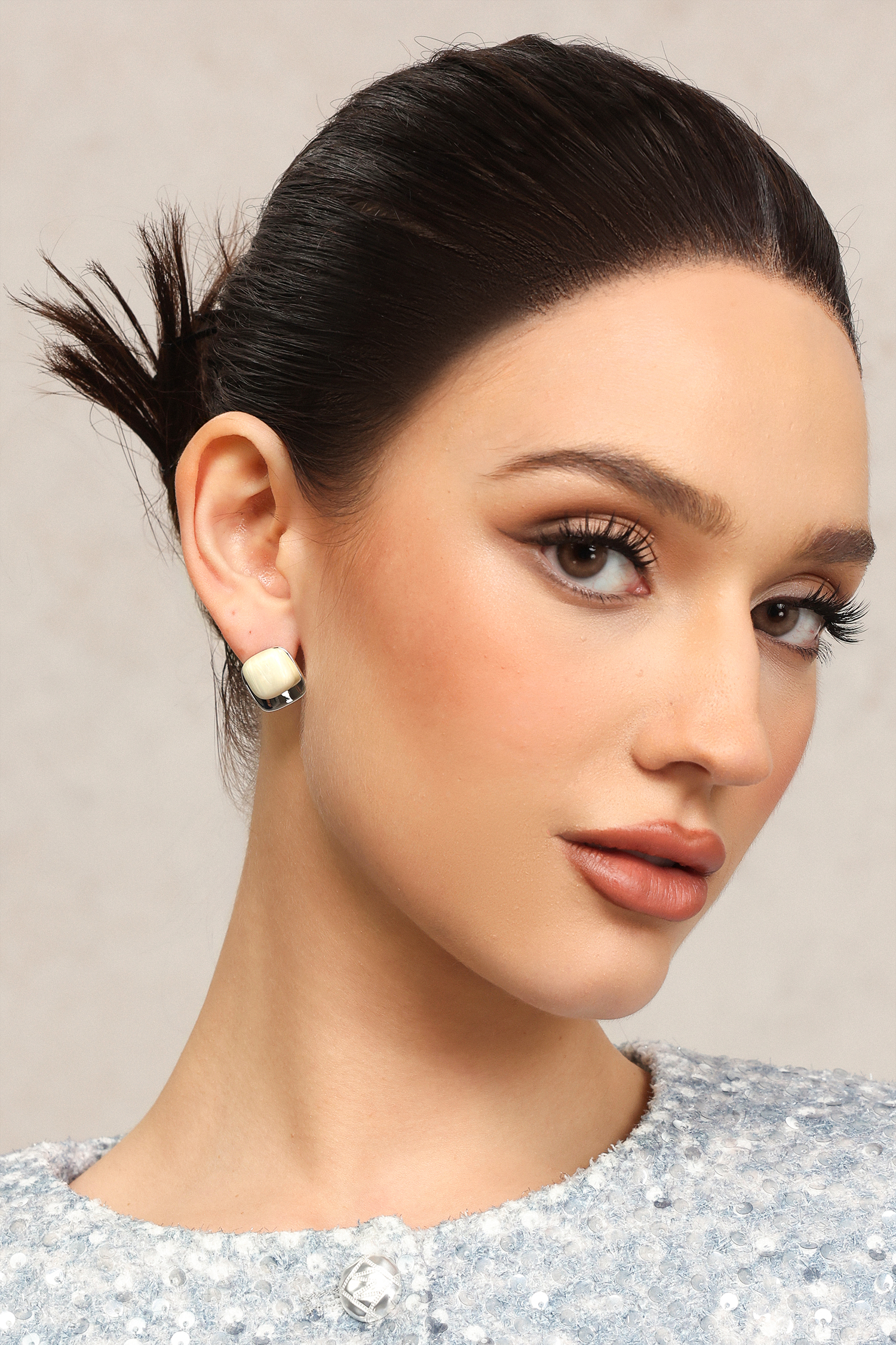 Pinar Square Pearl Metal Earrings