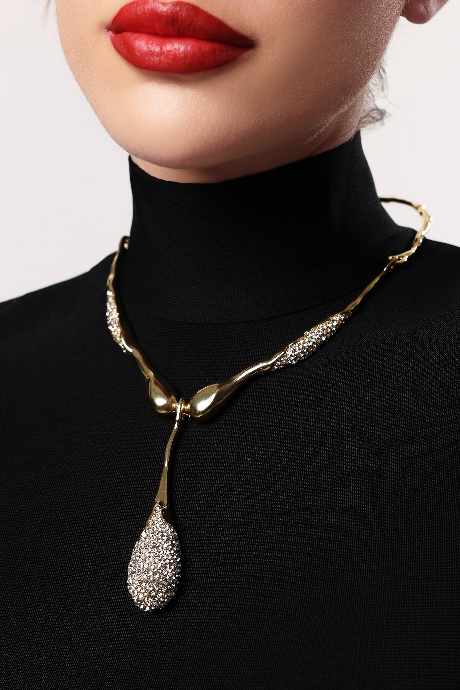 Yette Diamond Teardrop Necklace