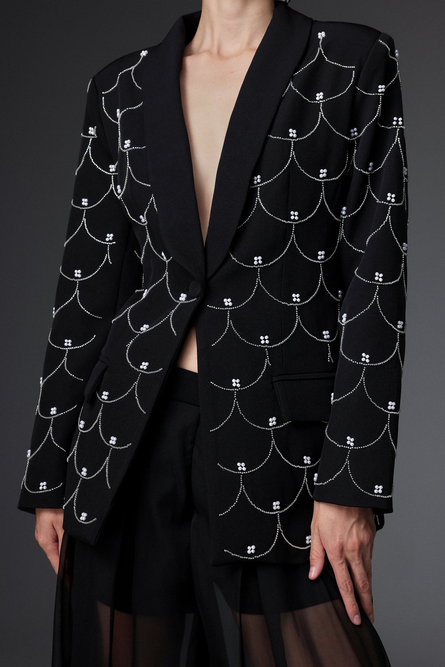 Terela Classic Tailored Long Sleeve Fish Scale Blazer