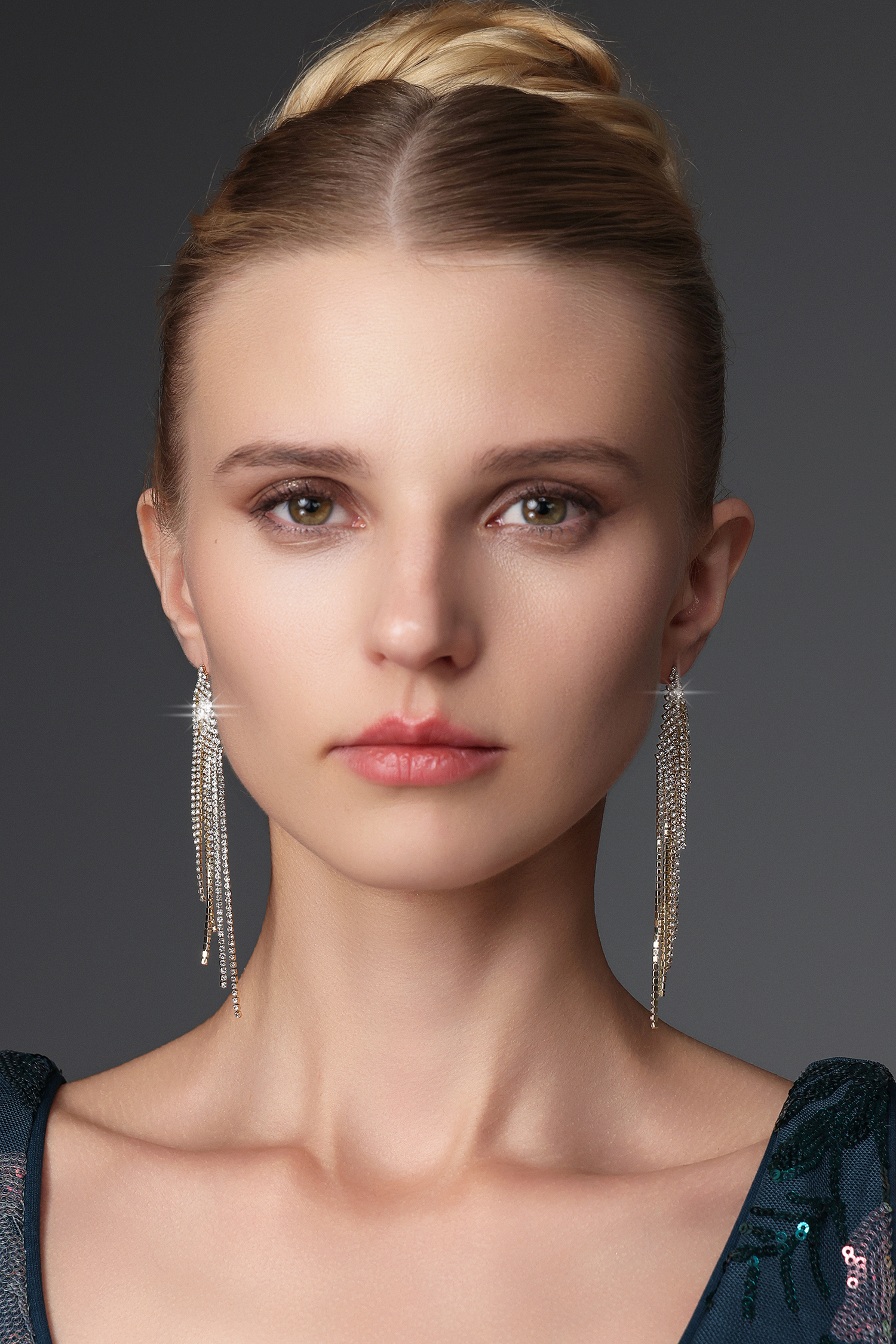 Xlyia Geometry Diamond Tassels Earrings