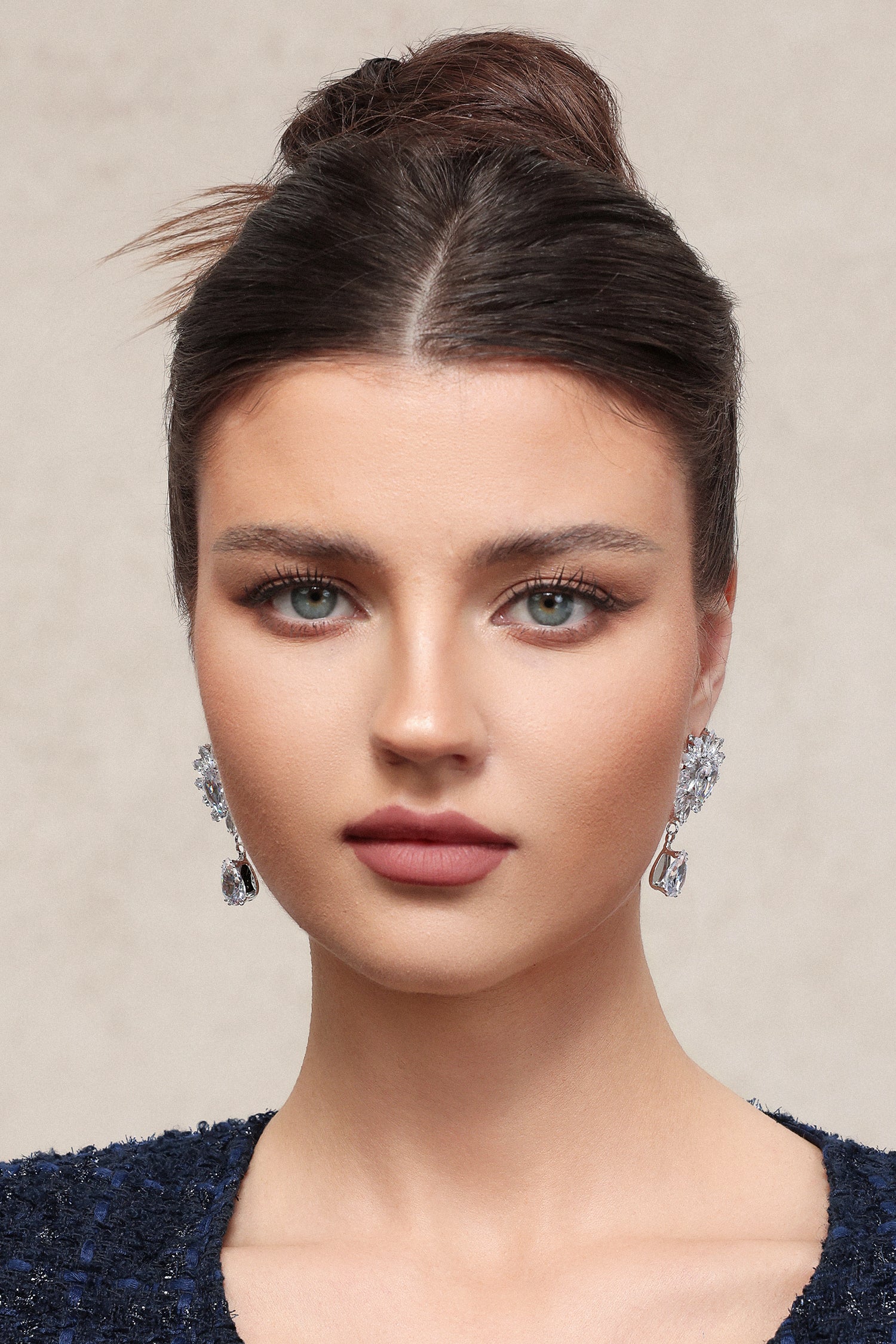 Delisy Diamond Flower Droplet Metal Earrings