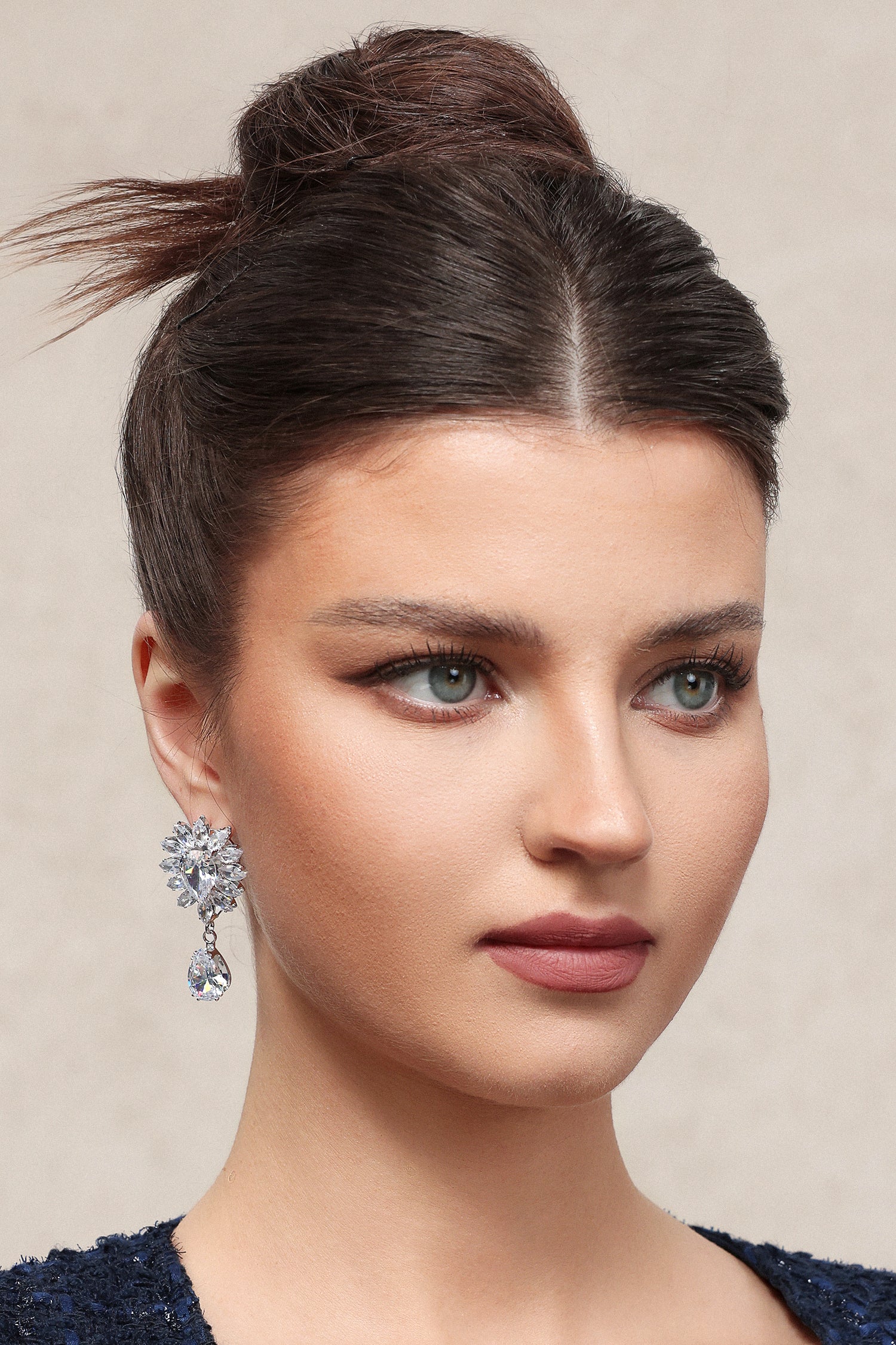 Delisy Diamond Flower Droplet Metal Earrings