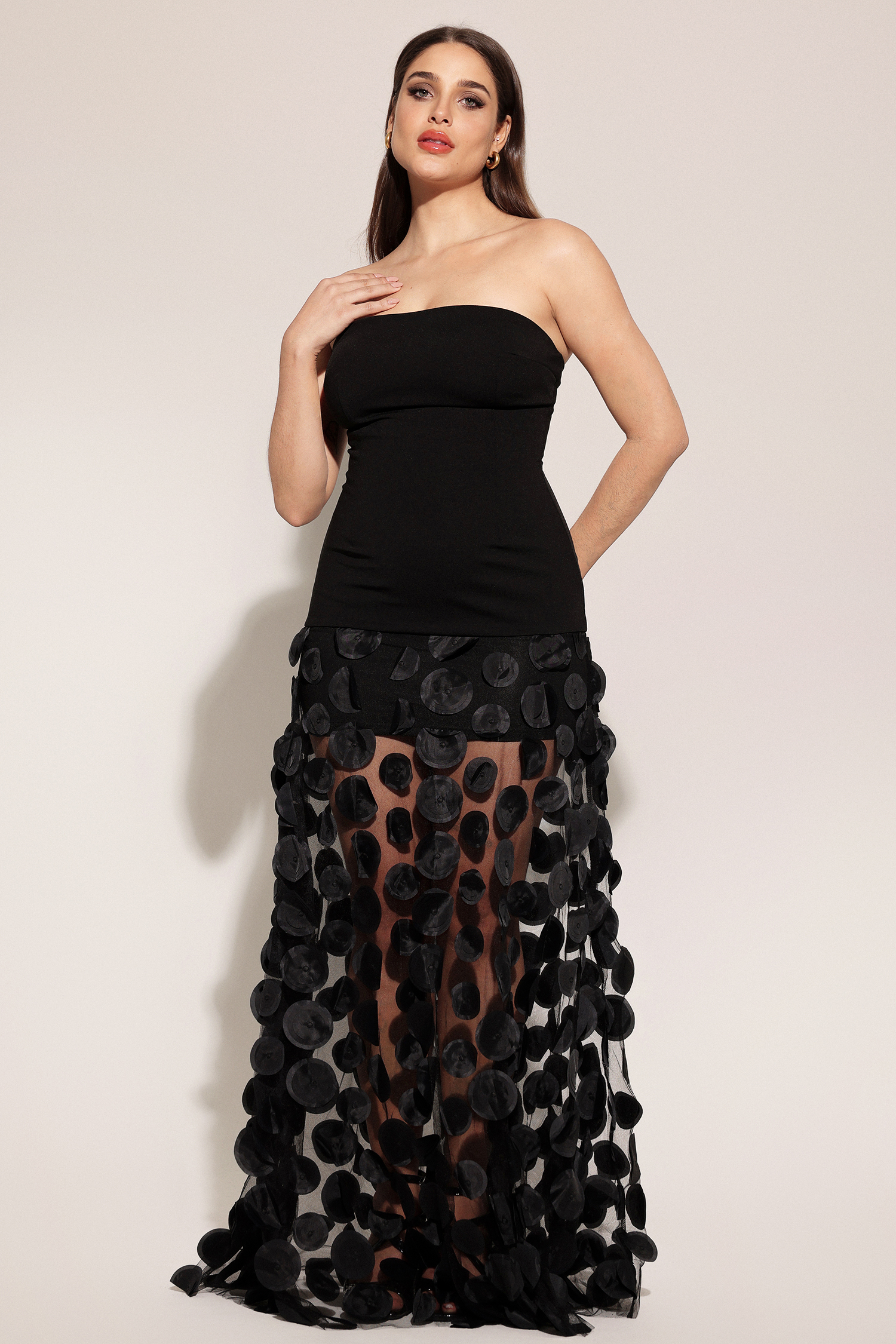 Falzer Sleeveless Netting Wafer Maxi Dress