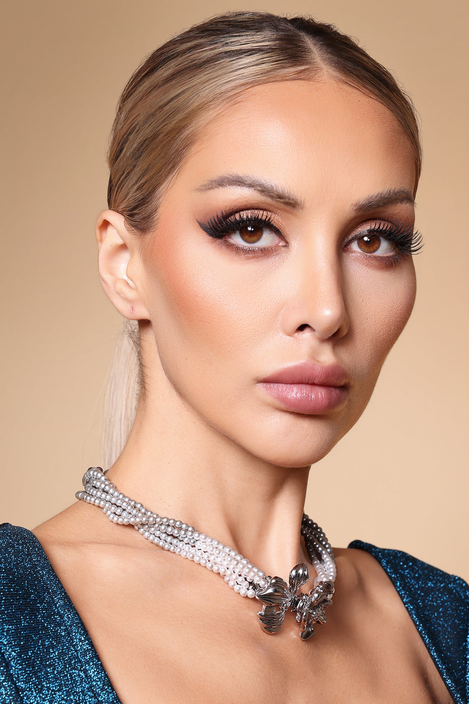 Pansy Multi Layer  Pearl Flower Necklace