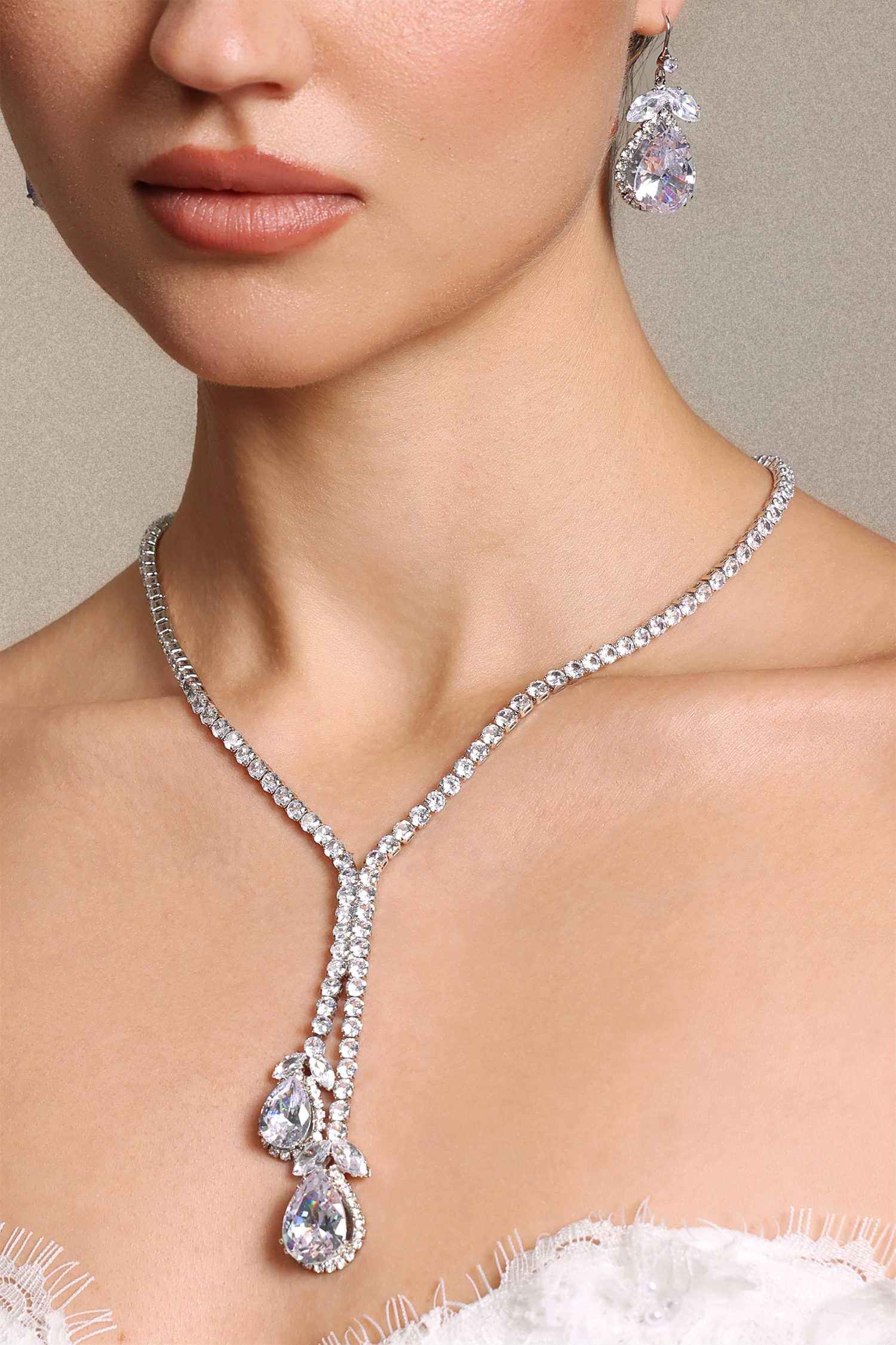 Lyla Teardrop Diamond Maxi Earrings And Necklace Set