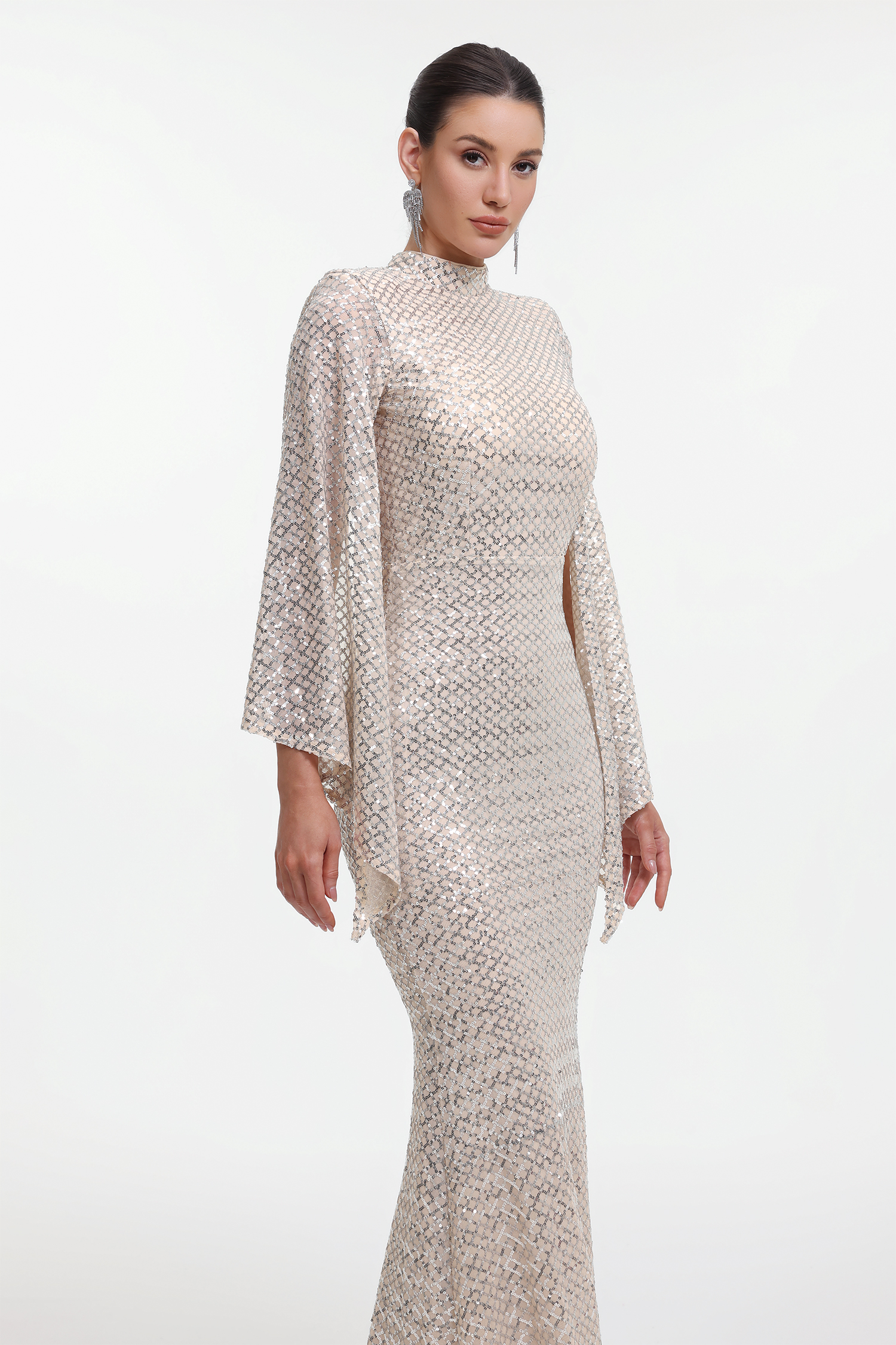 Euen Elegant Contour Cape Sleeve Sequin Maxi Dress